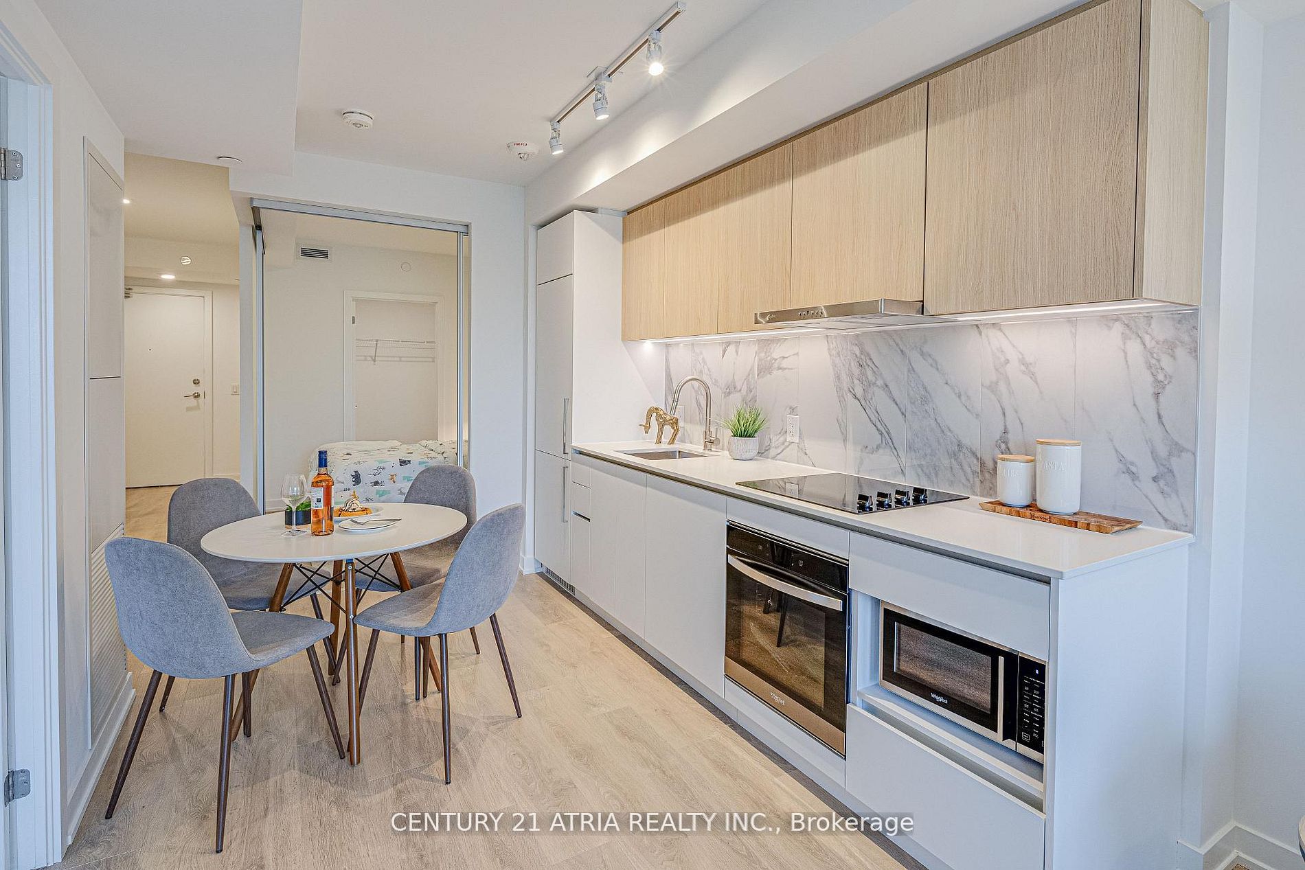 1100 Sheppard Avenue W 217 Property Photo 4