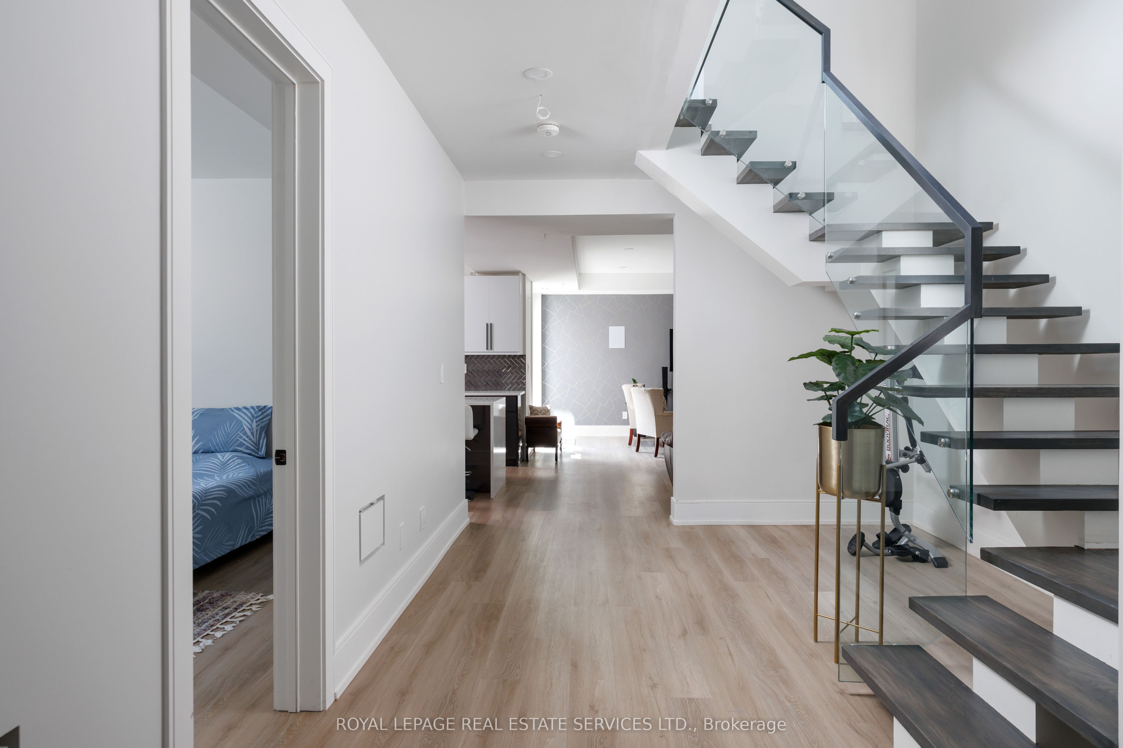 564 Stonecliffe Road Property Photo 29