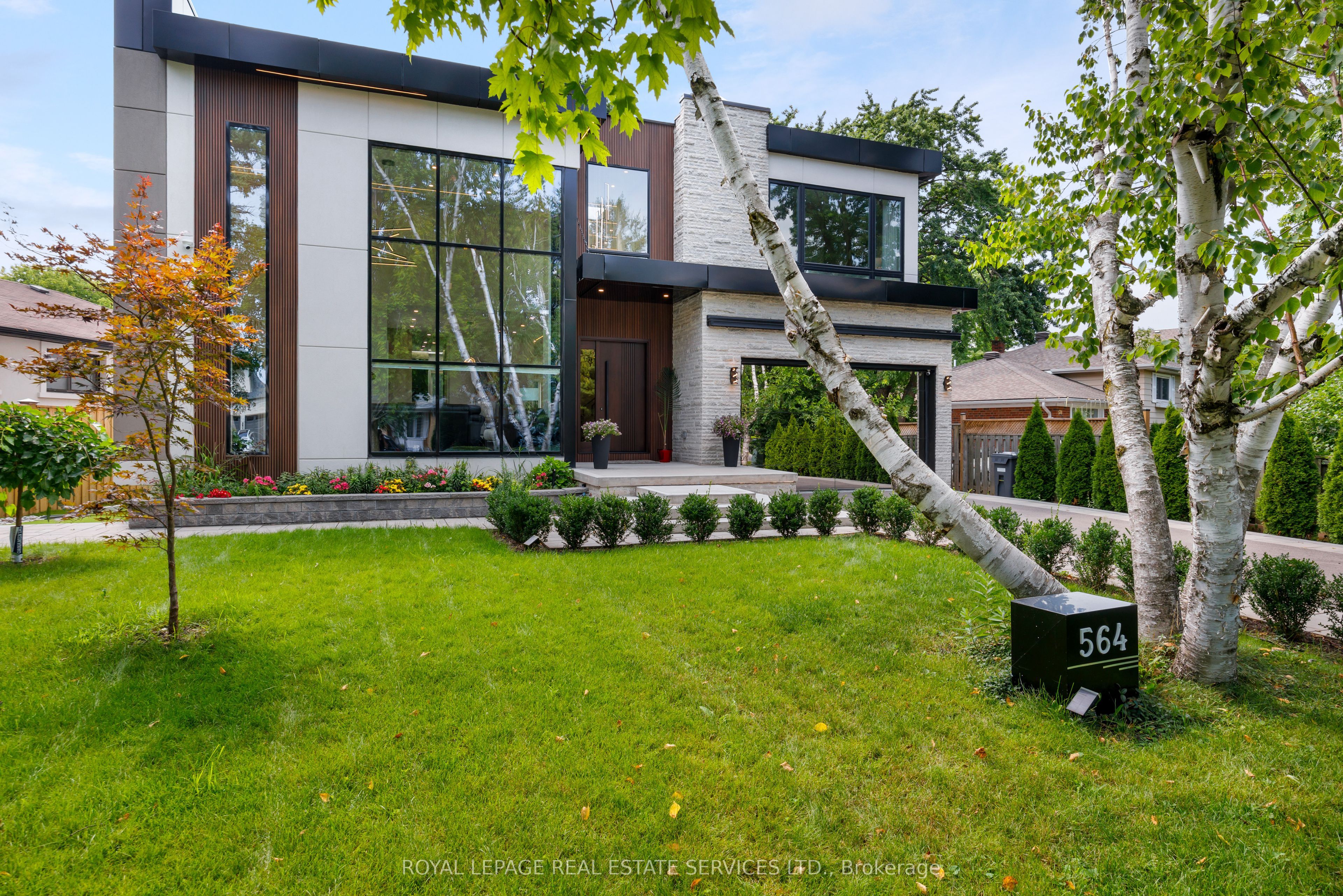 564 Stonecliffe Road Property Photo 43