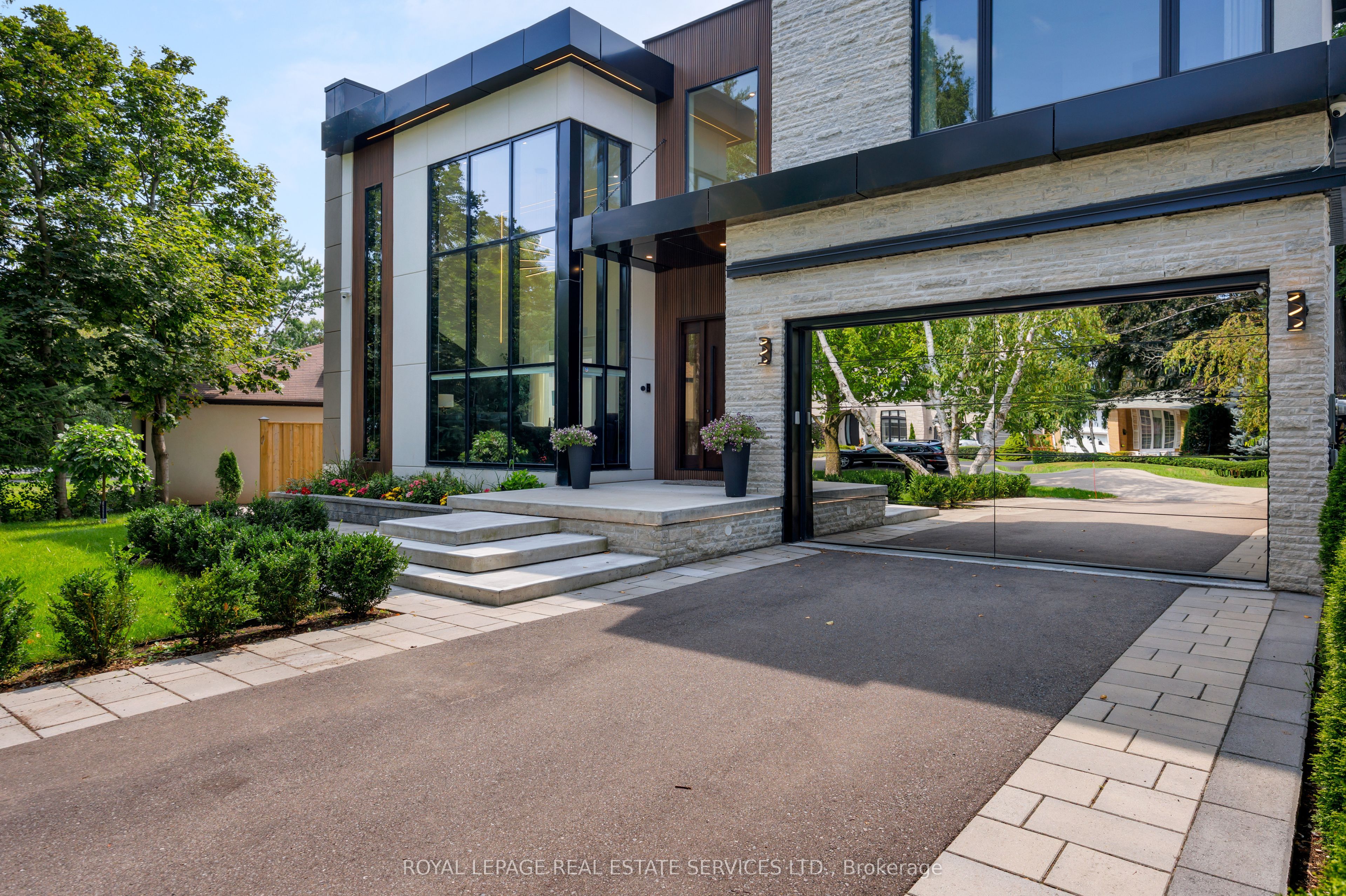 564 Stonecliffe Road Property Photo 44