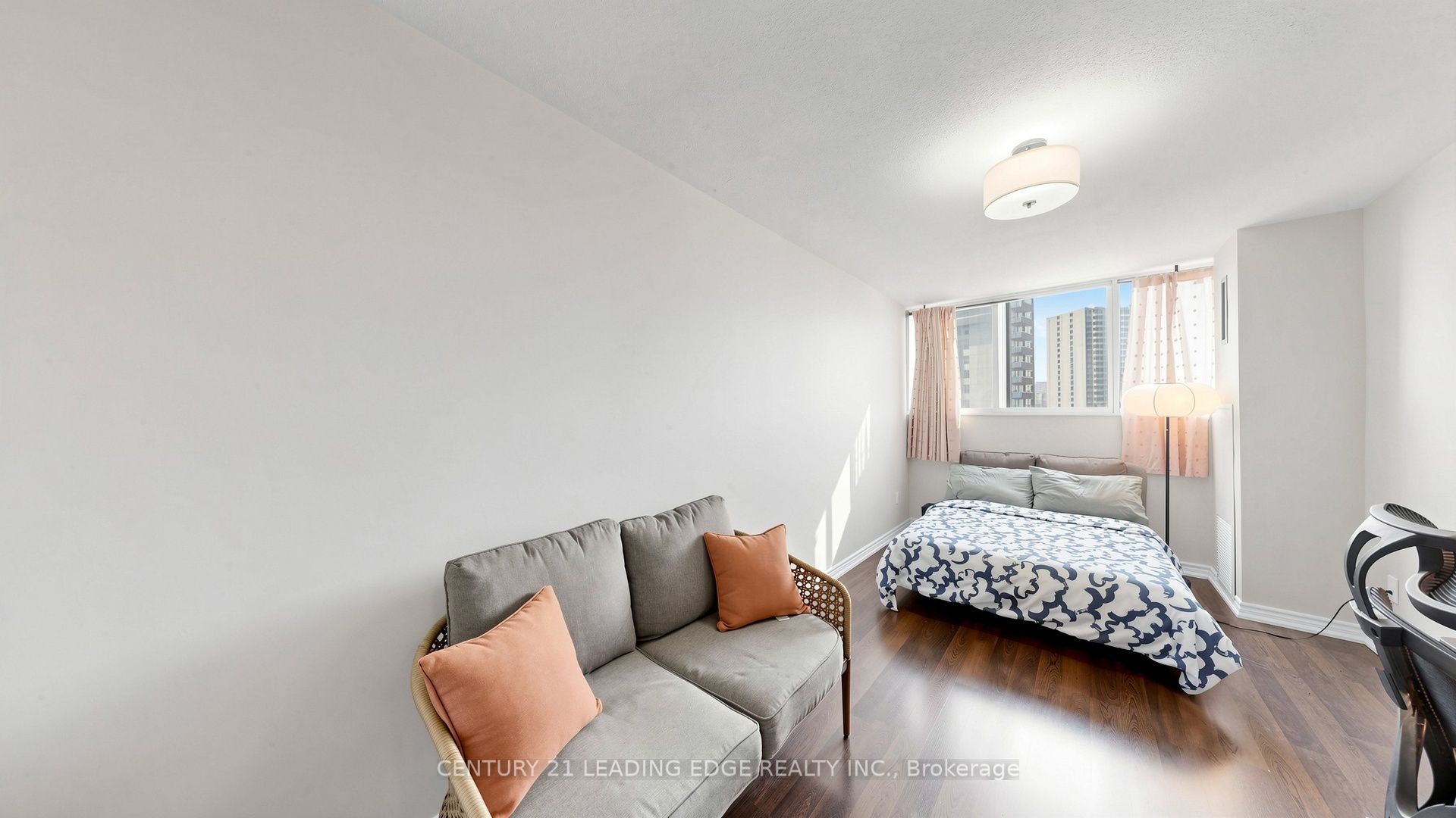 11 Wincott Drive 914 Property Photo 25