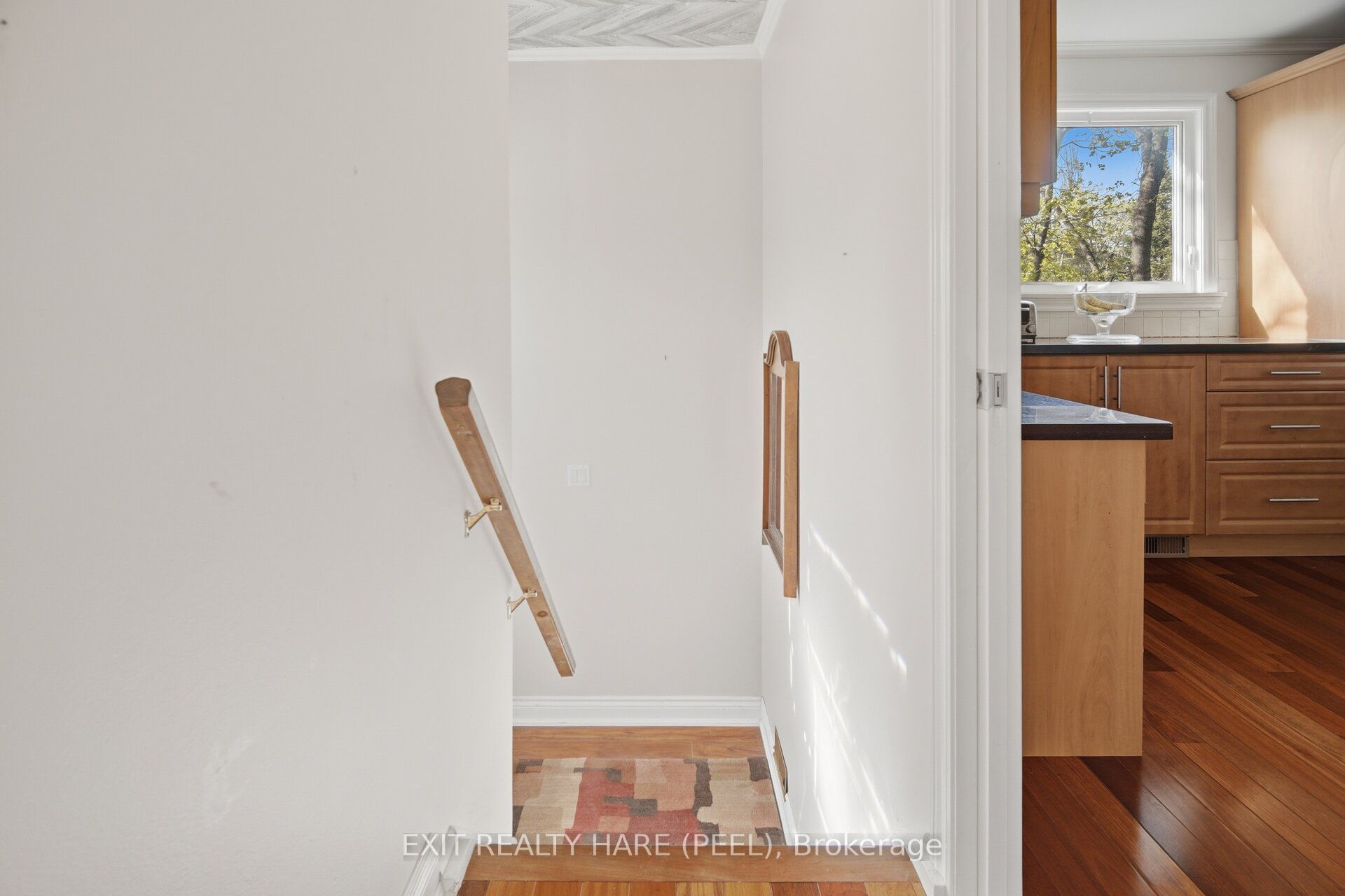 30 Thorsby Court Property Photo 5