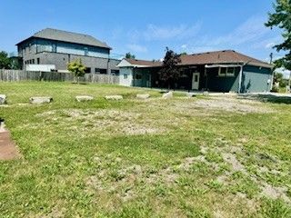 13186 Airport Road E Property Photo 6