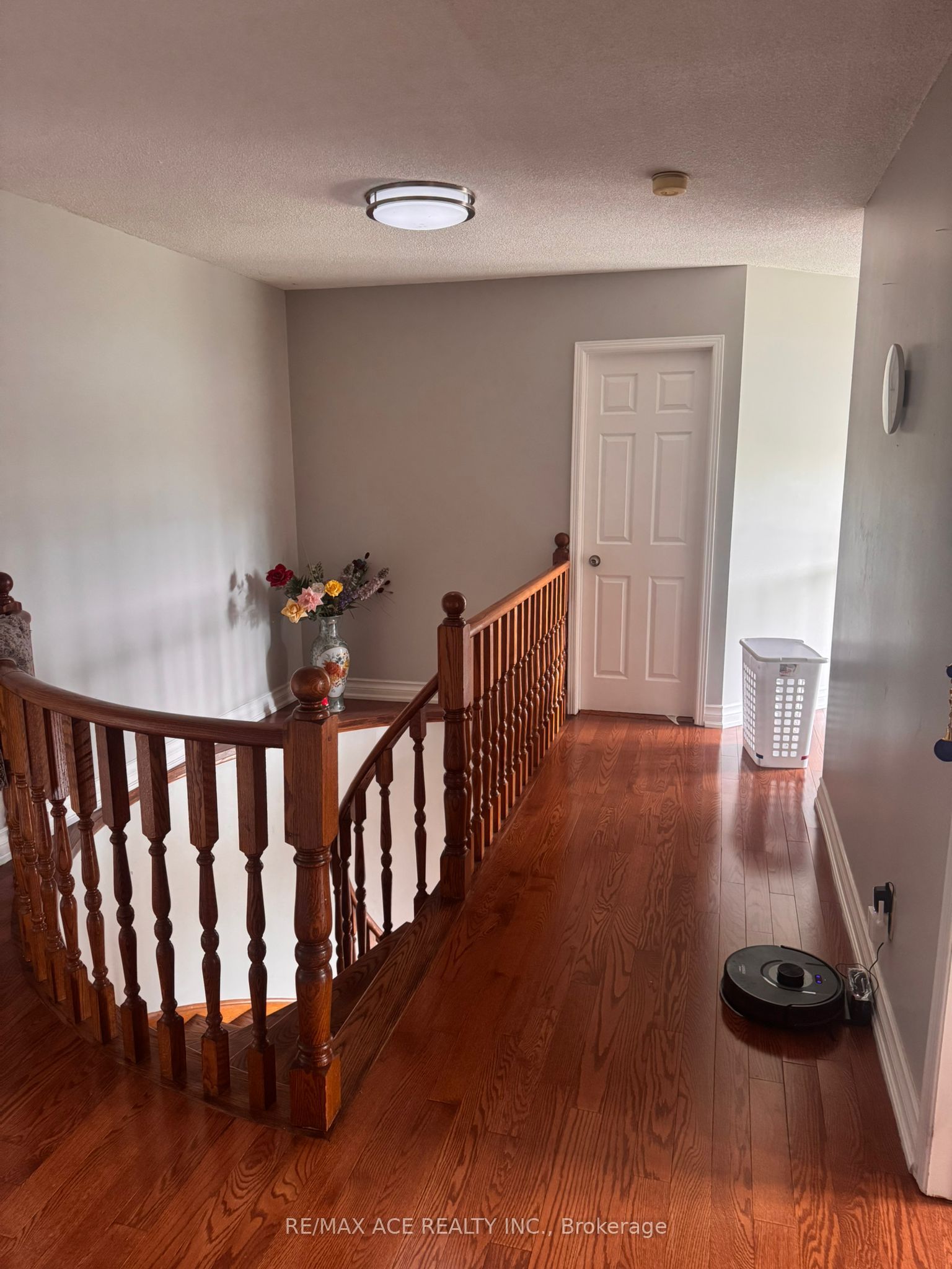 26 Brownridge Court N Property Photo 9