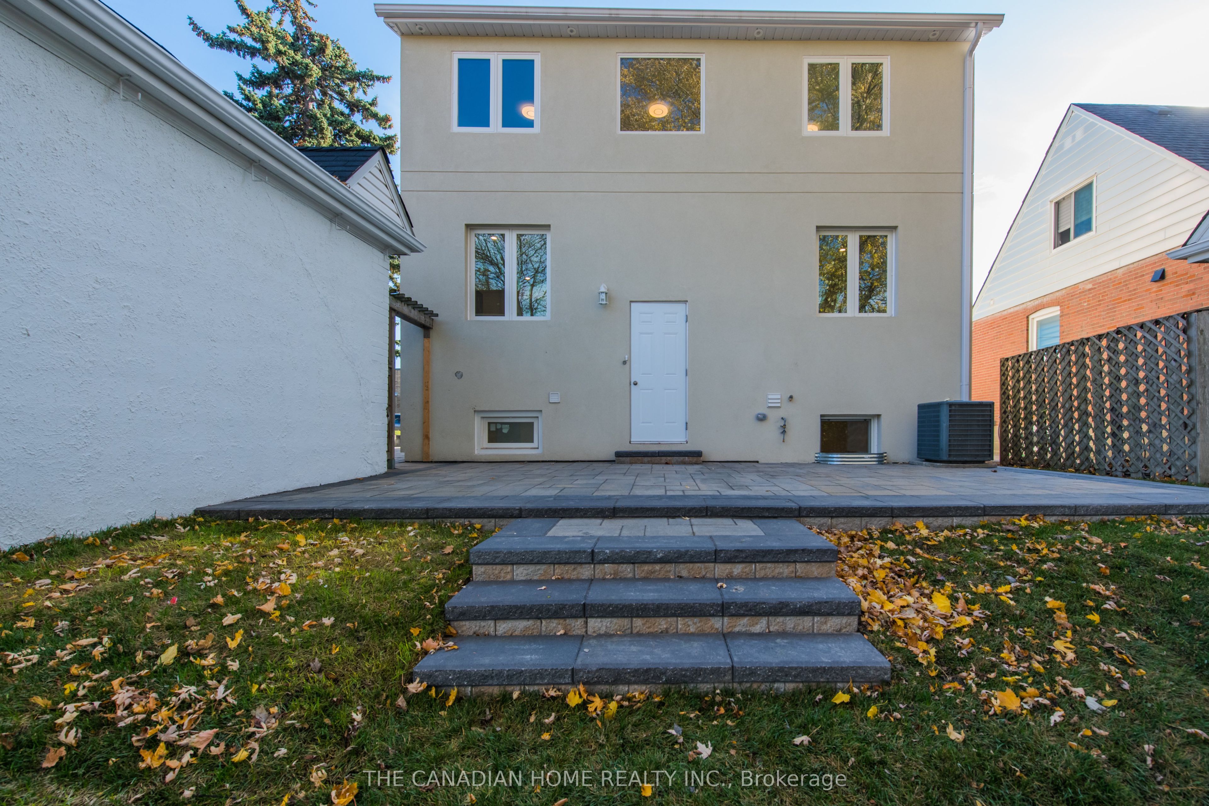 8 Clearview Heights Basement Property Photo 4
