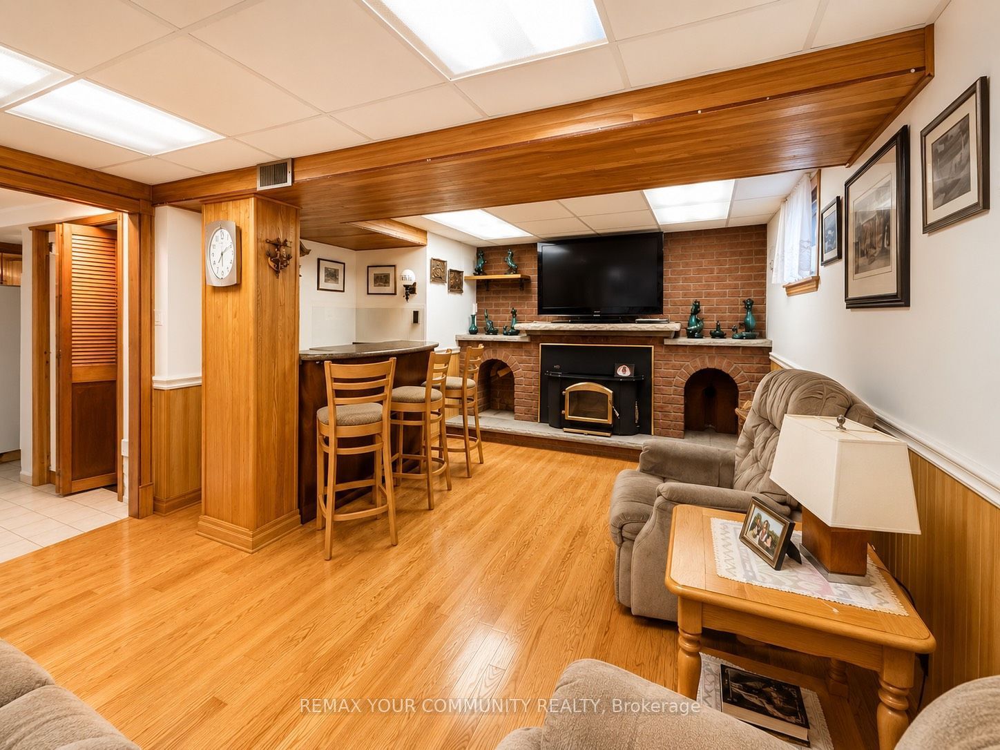 47 Cayuga Avenue Property Photo 2