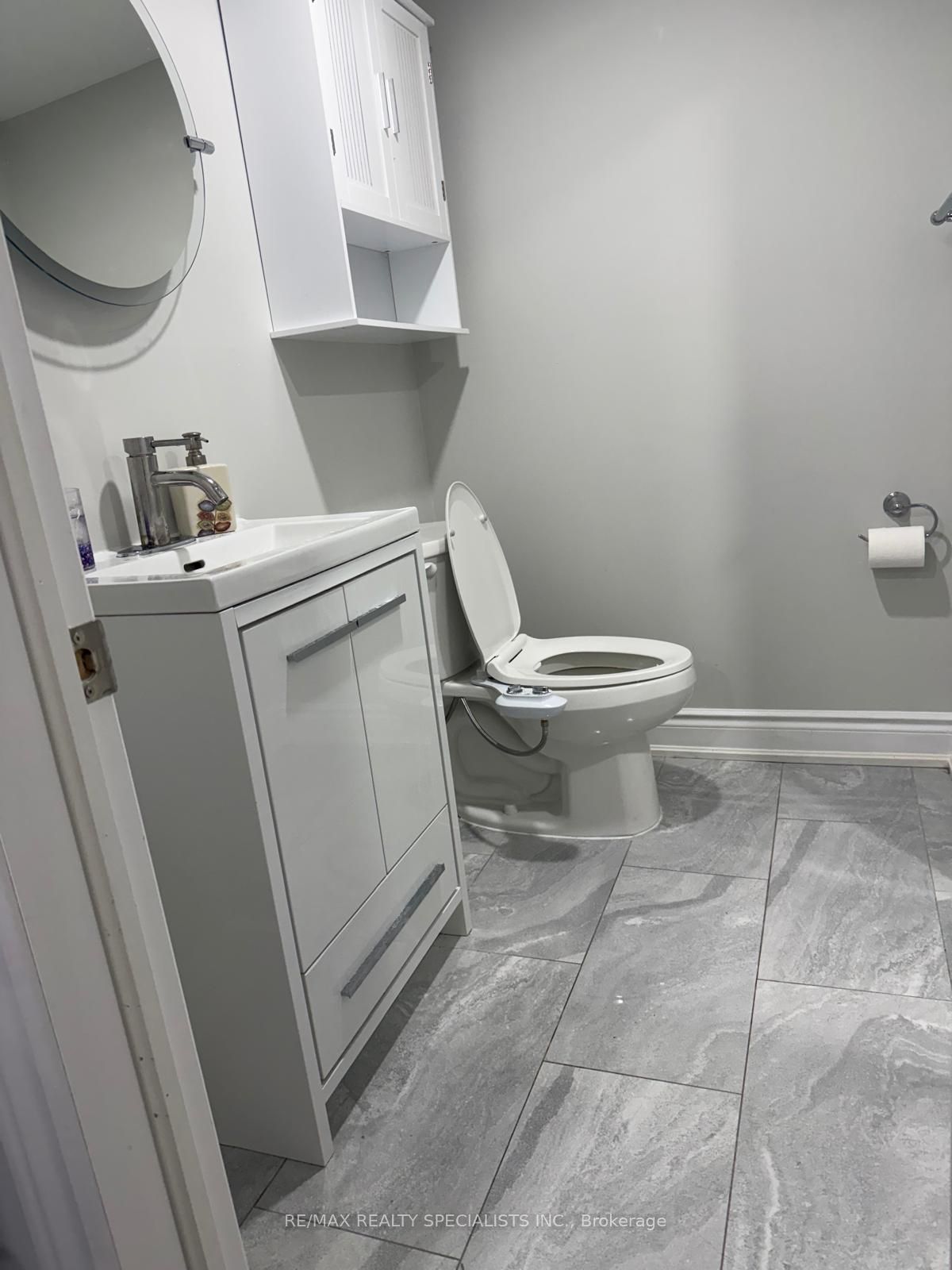 12 Donherb Crescent Lower Property Photo 6