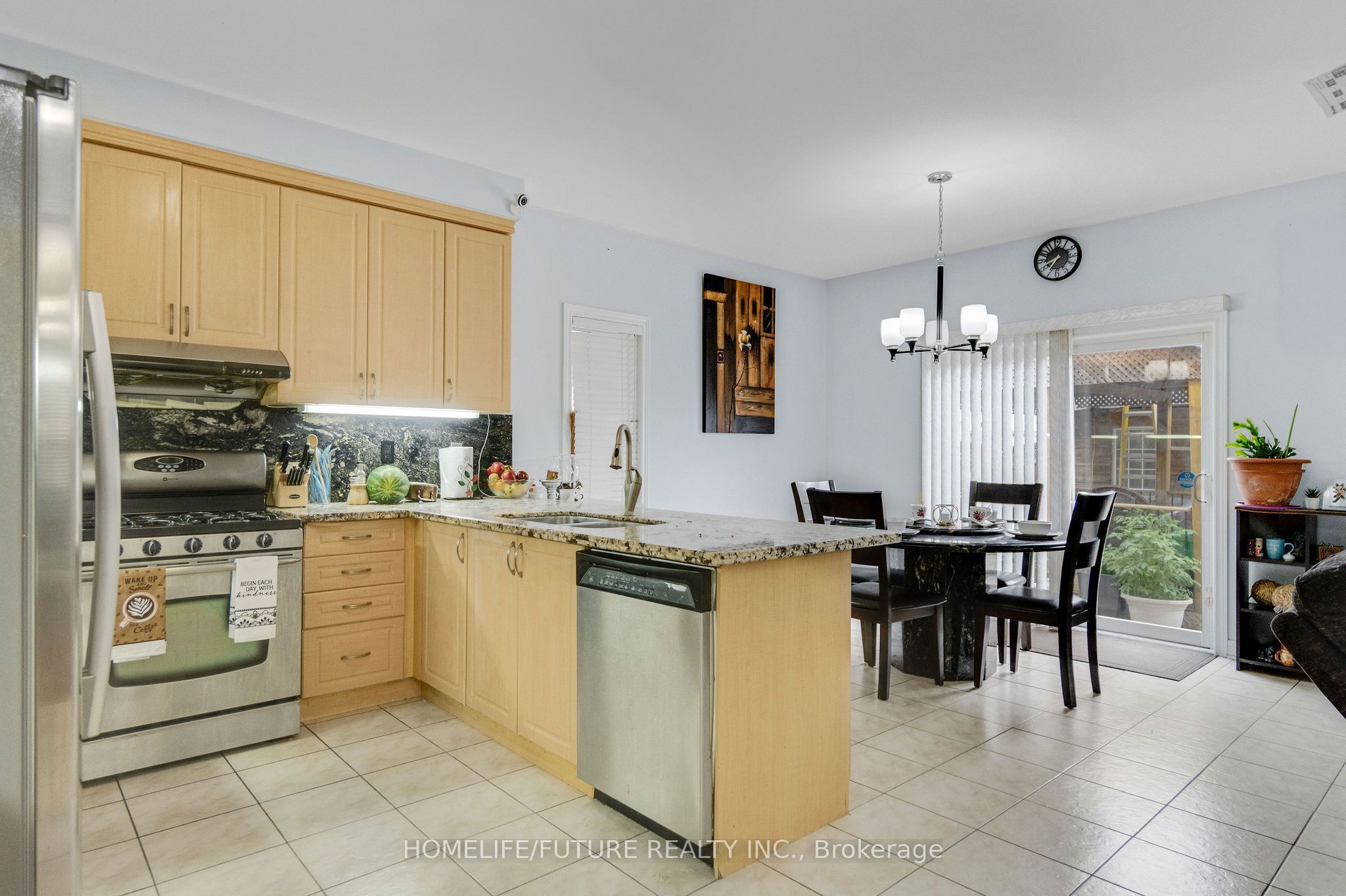 5351 Rose Ridge Crescent Property Photo 13
