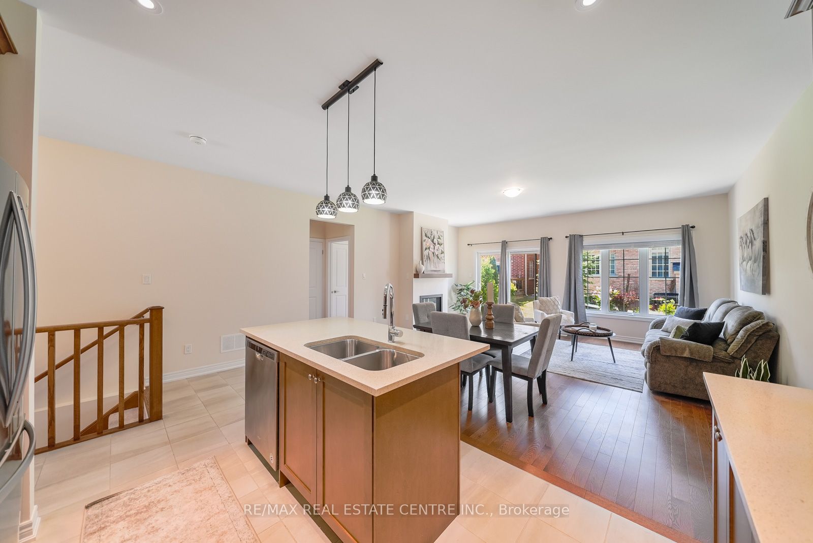 11 Overlea Drive Property Photo 12