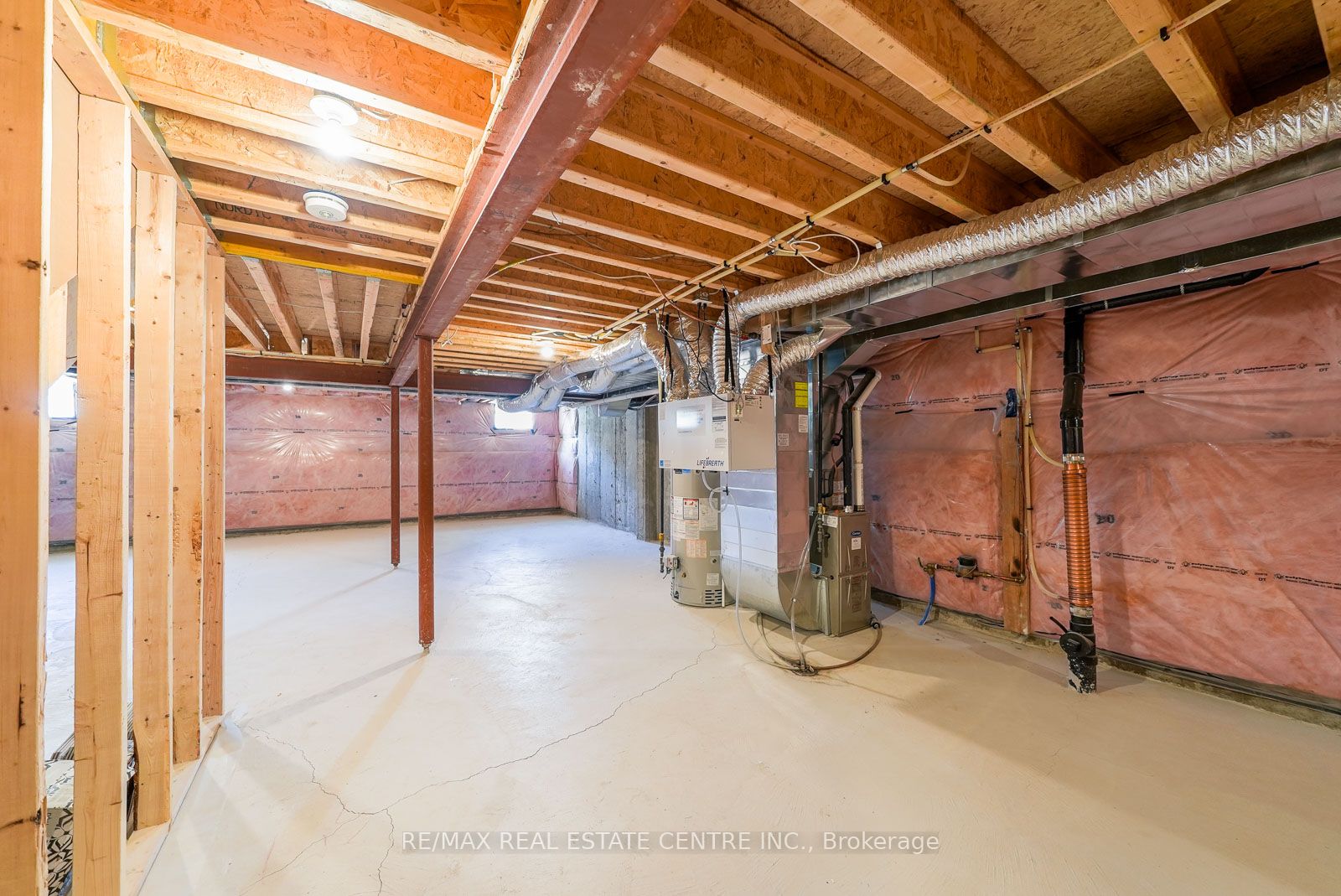 11 Overlea Drive Property Photo 35