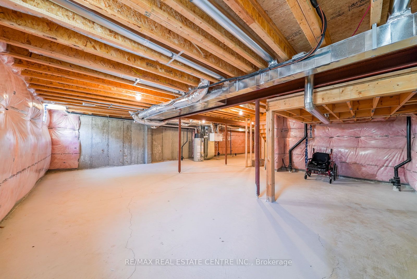 11 Overlea Drive Property Photo 38