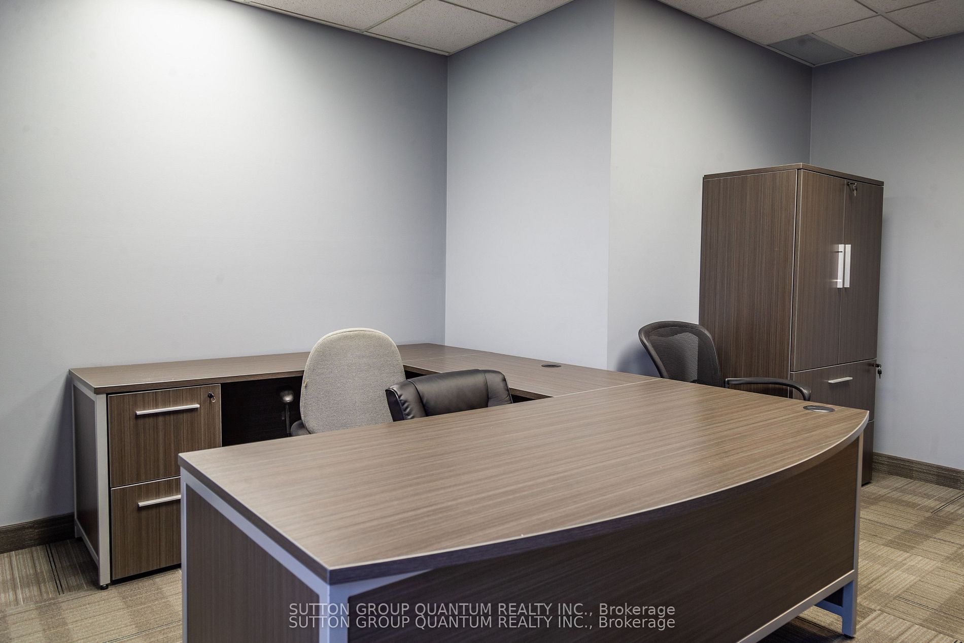 5100 South Service Road 19 Property Photo 6