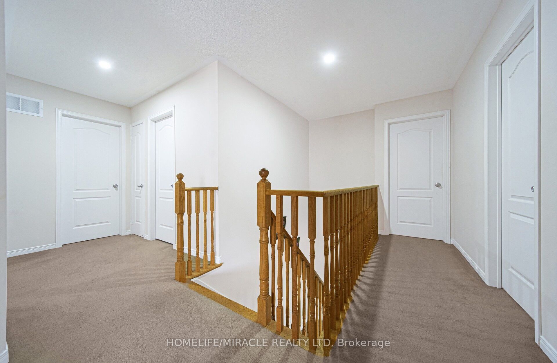 55 Mainard Crescent Property Photo 19