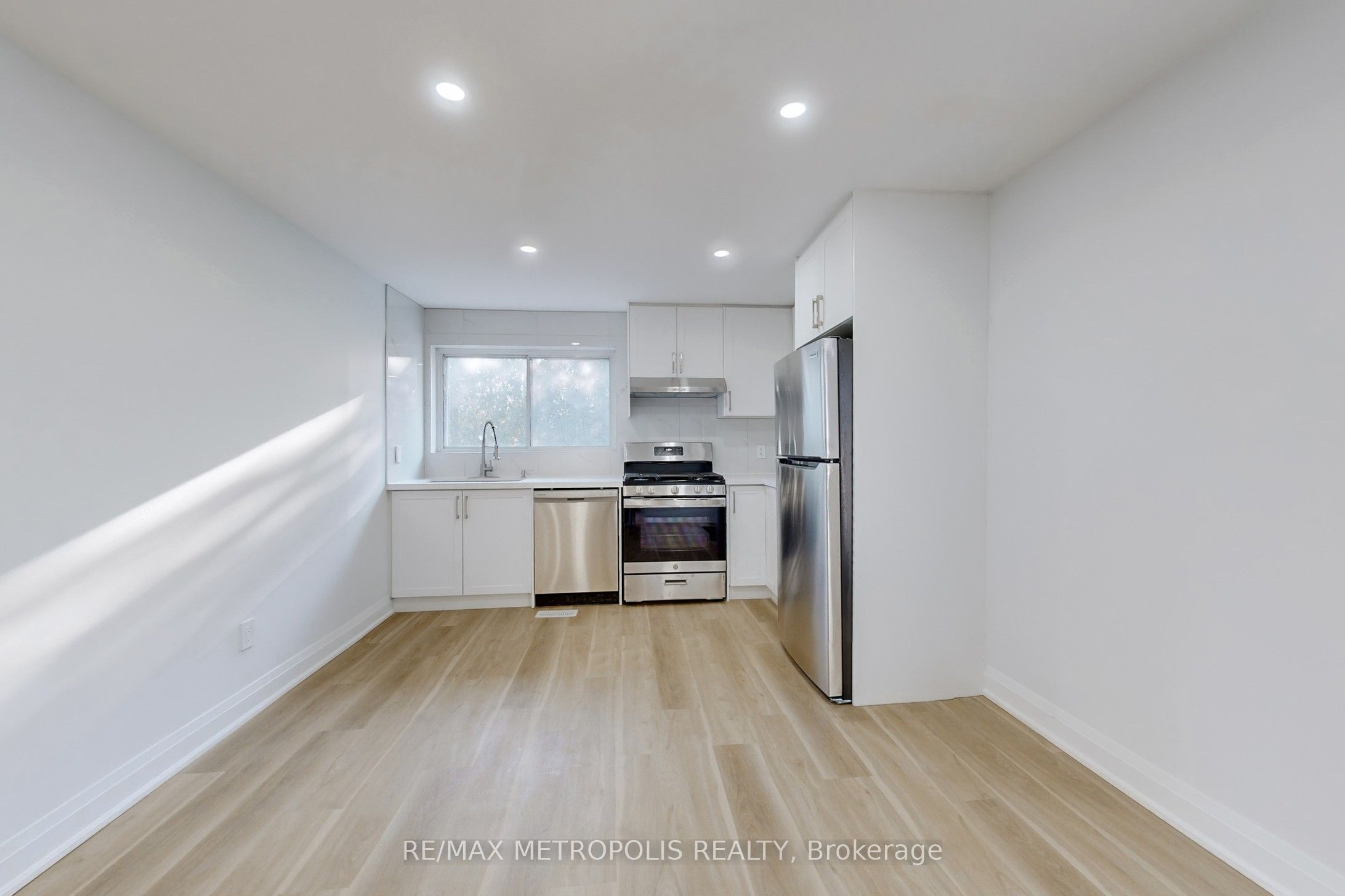 85 Primula Crescent Upper Property Photo 1