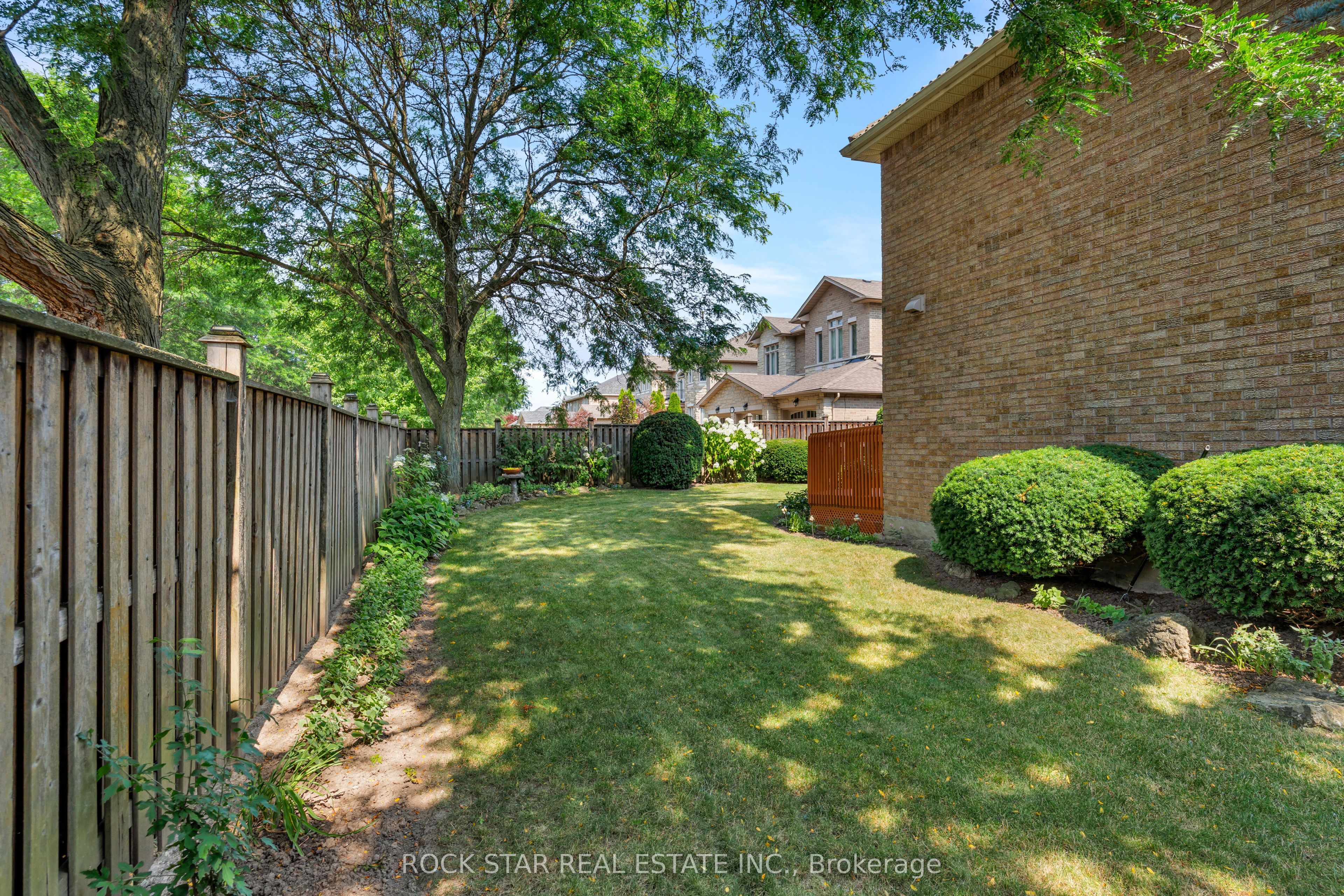 1807 Tattersall Way Property Photo 26