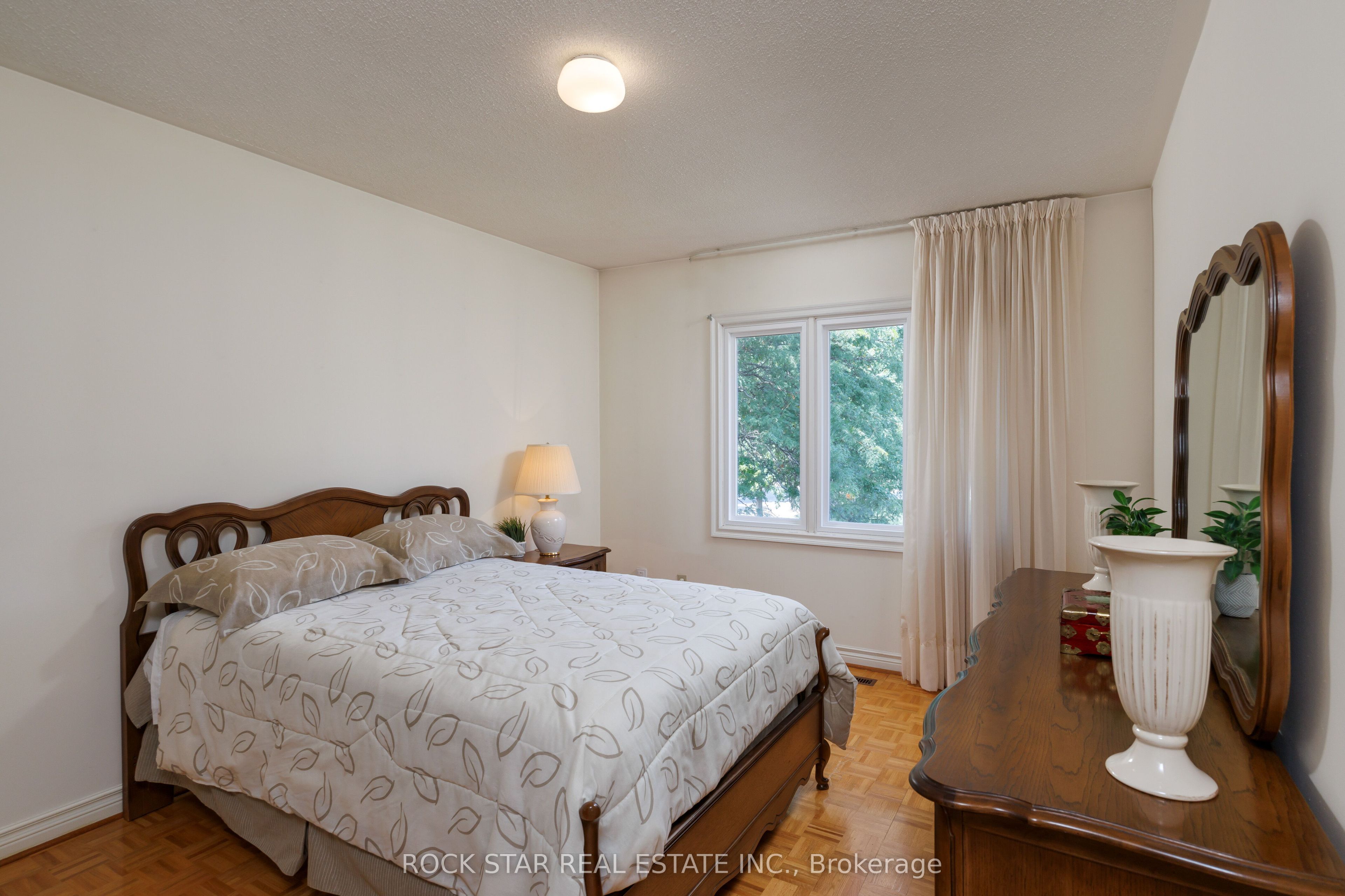1807 Tattersall Way Property Photo 39