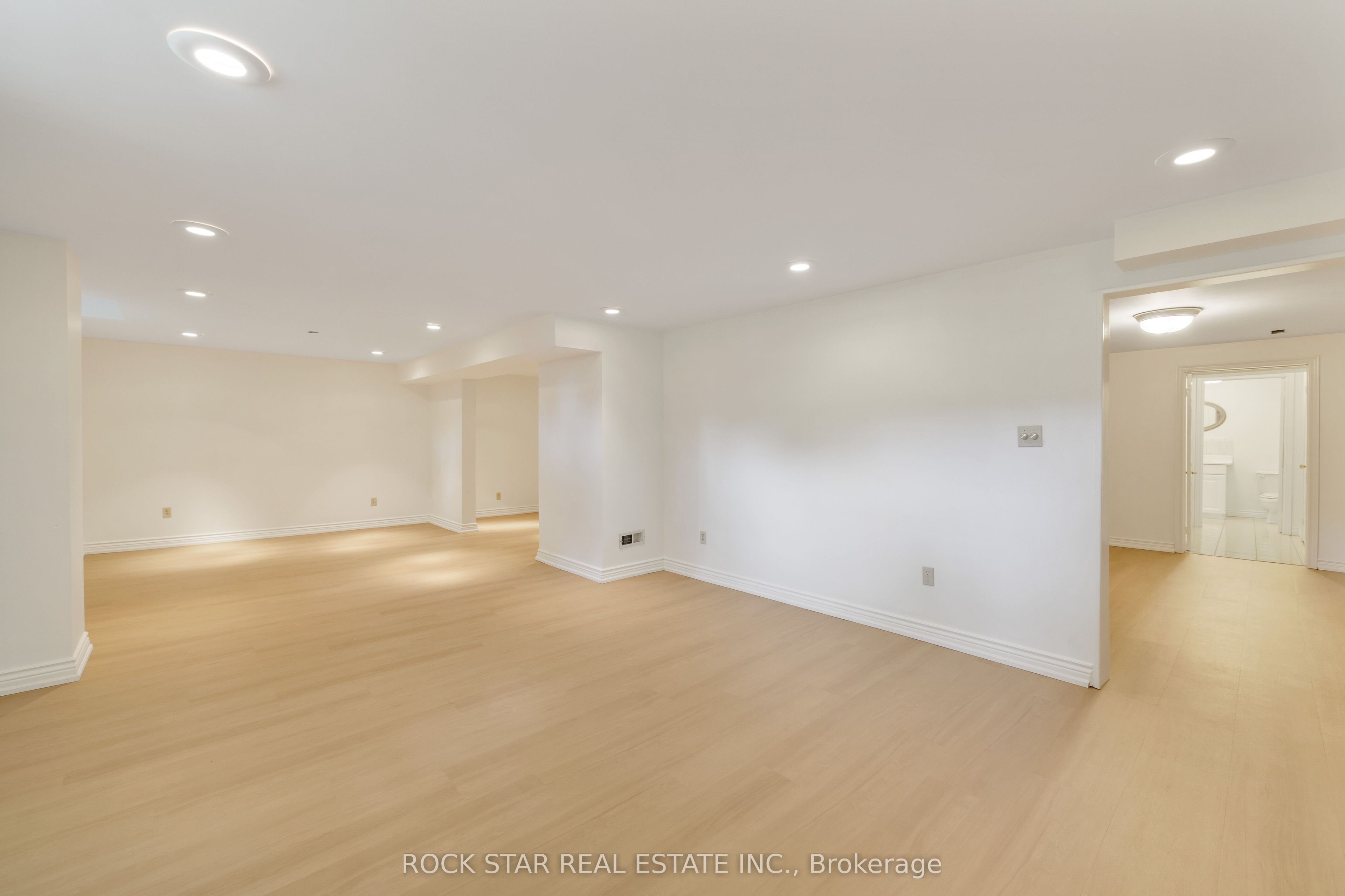 1807 Tattersall Way Property Photo 45