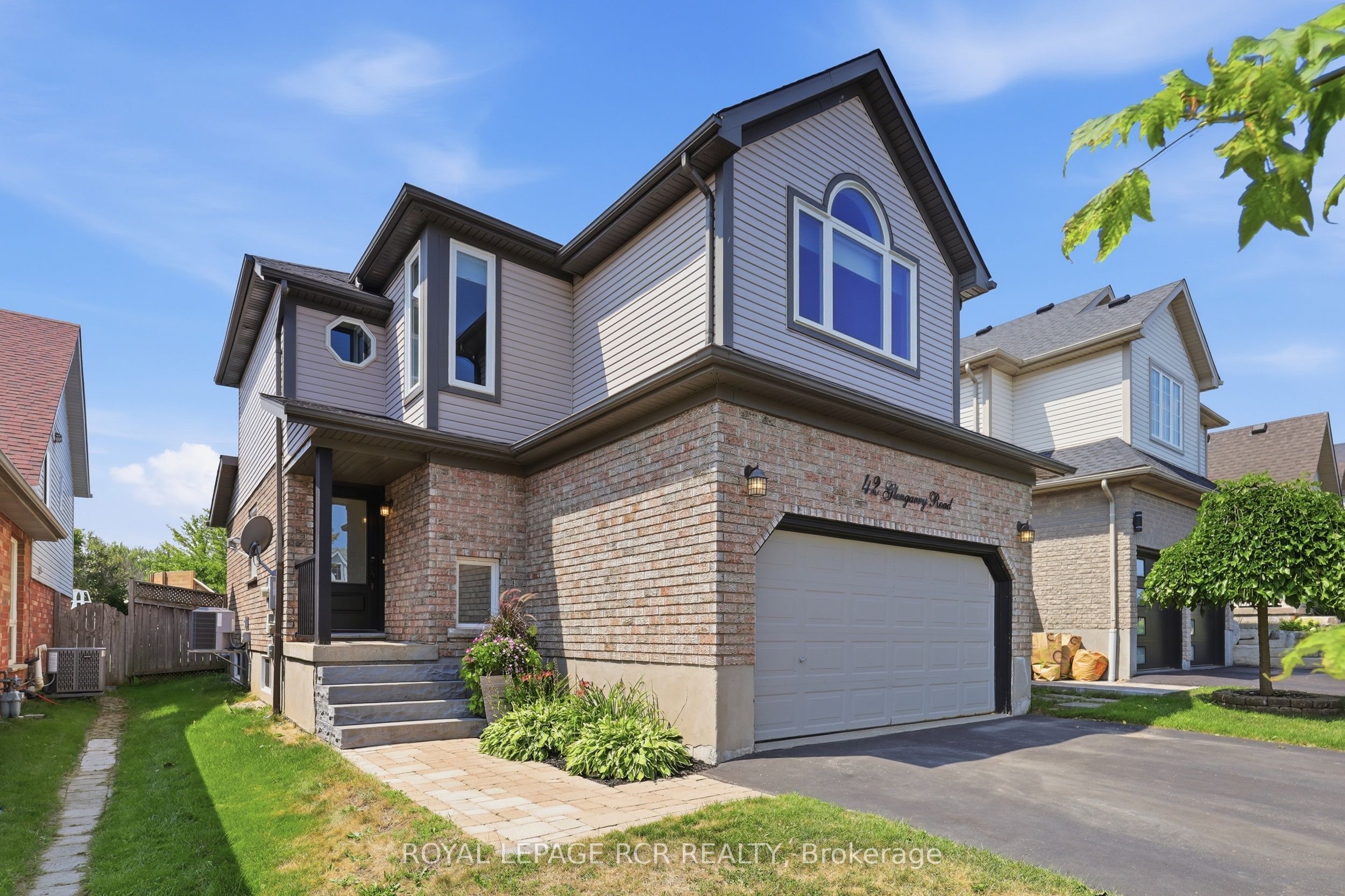 42 Glengarry Road Property Photo 4