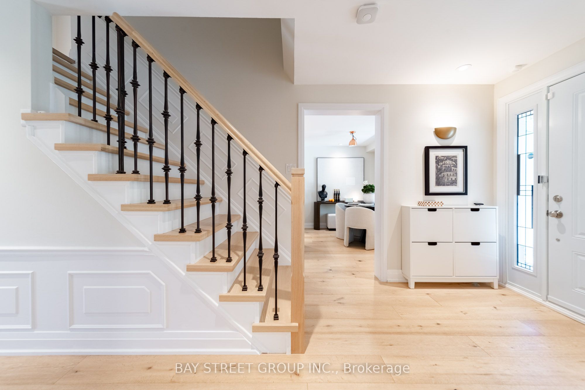 2366 Devon Road Property Photo 6