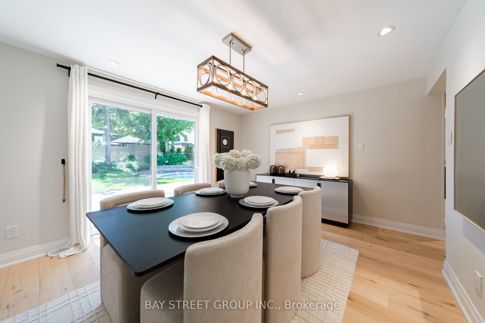2366 Devon Road Property Photo 13