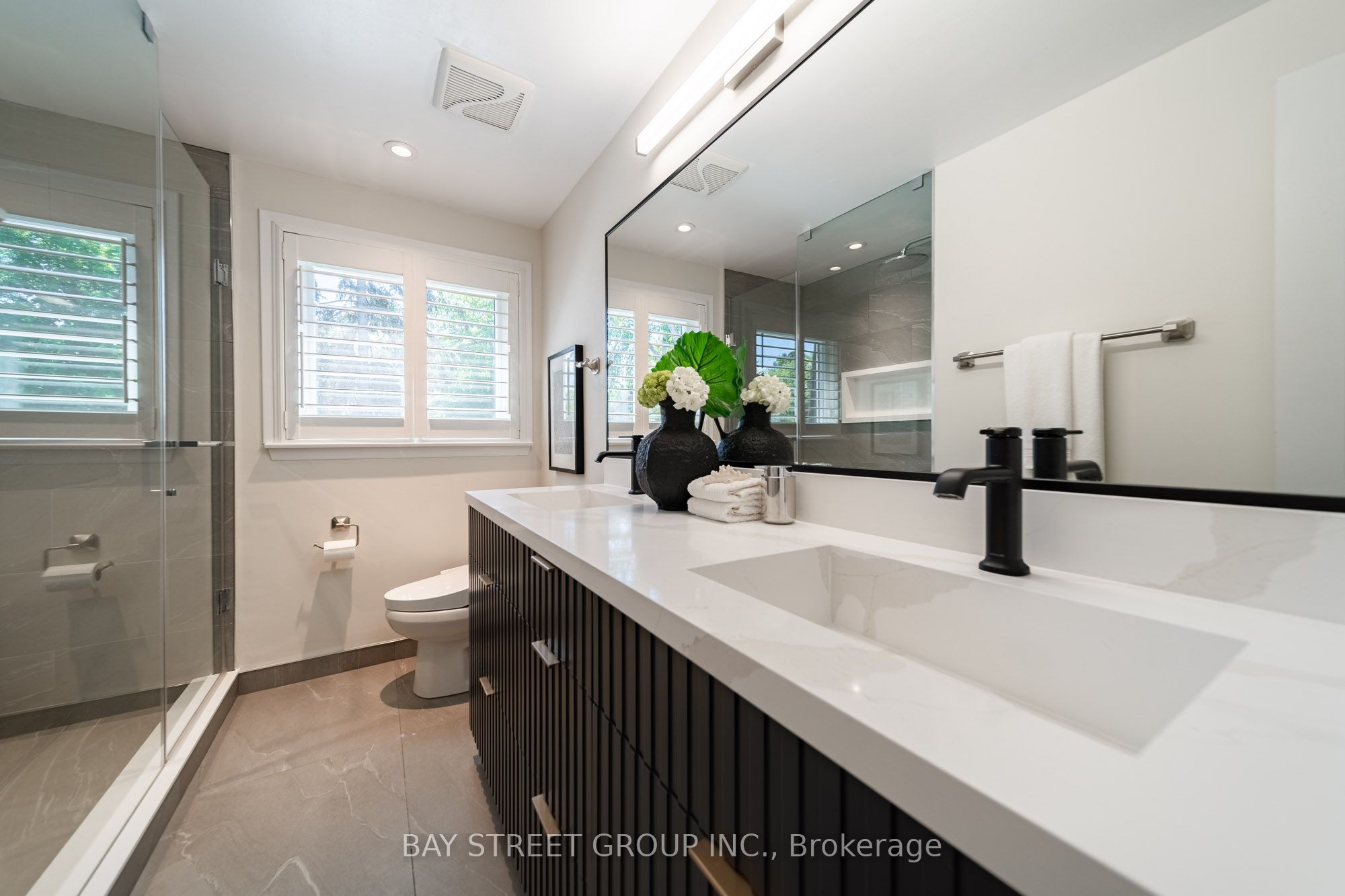 2366 Devon Road Property Photo 23