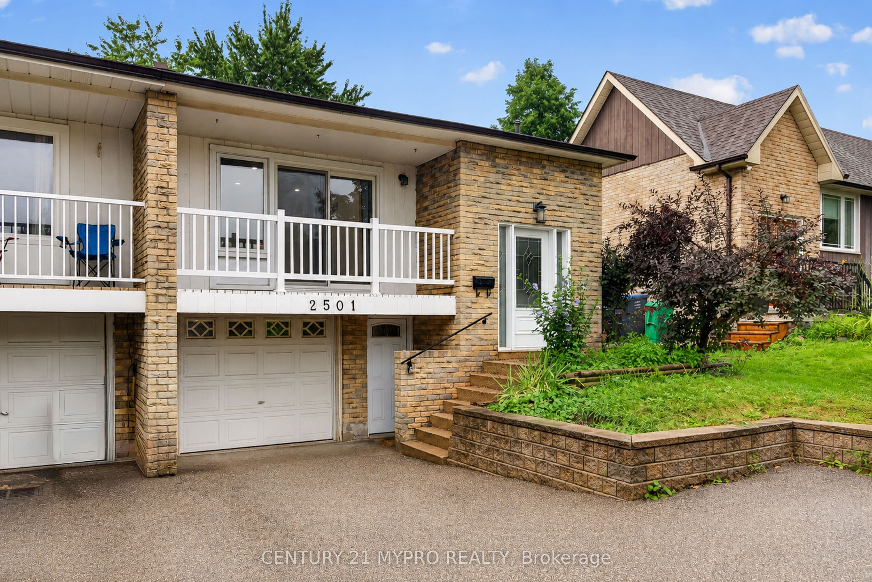 2501 Cobbinshaw Circle