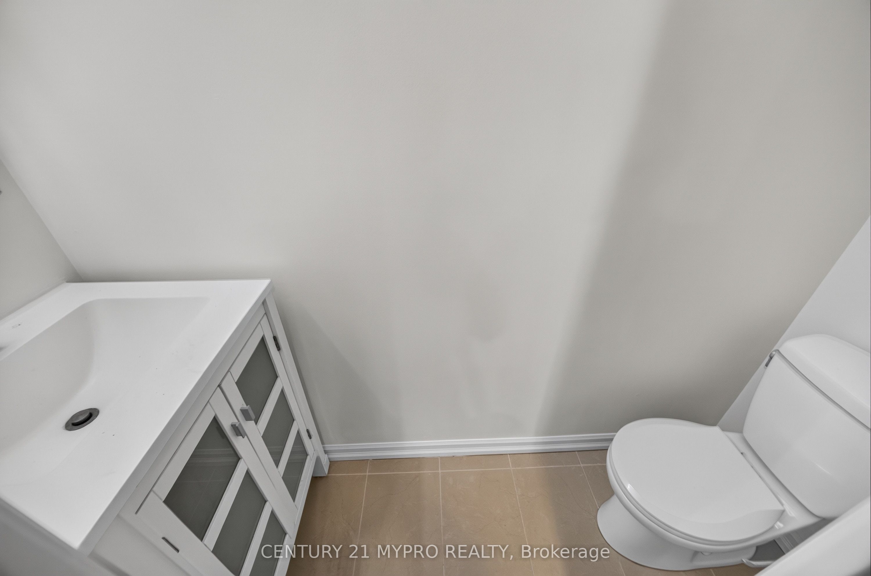 2501 Cobbinshaw Circle Property Photo 32