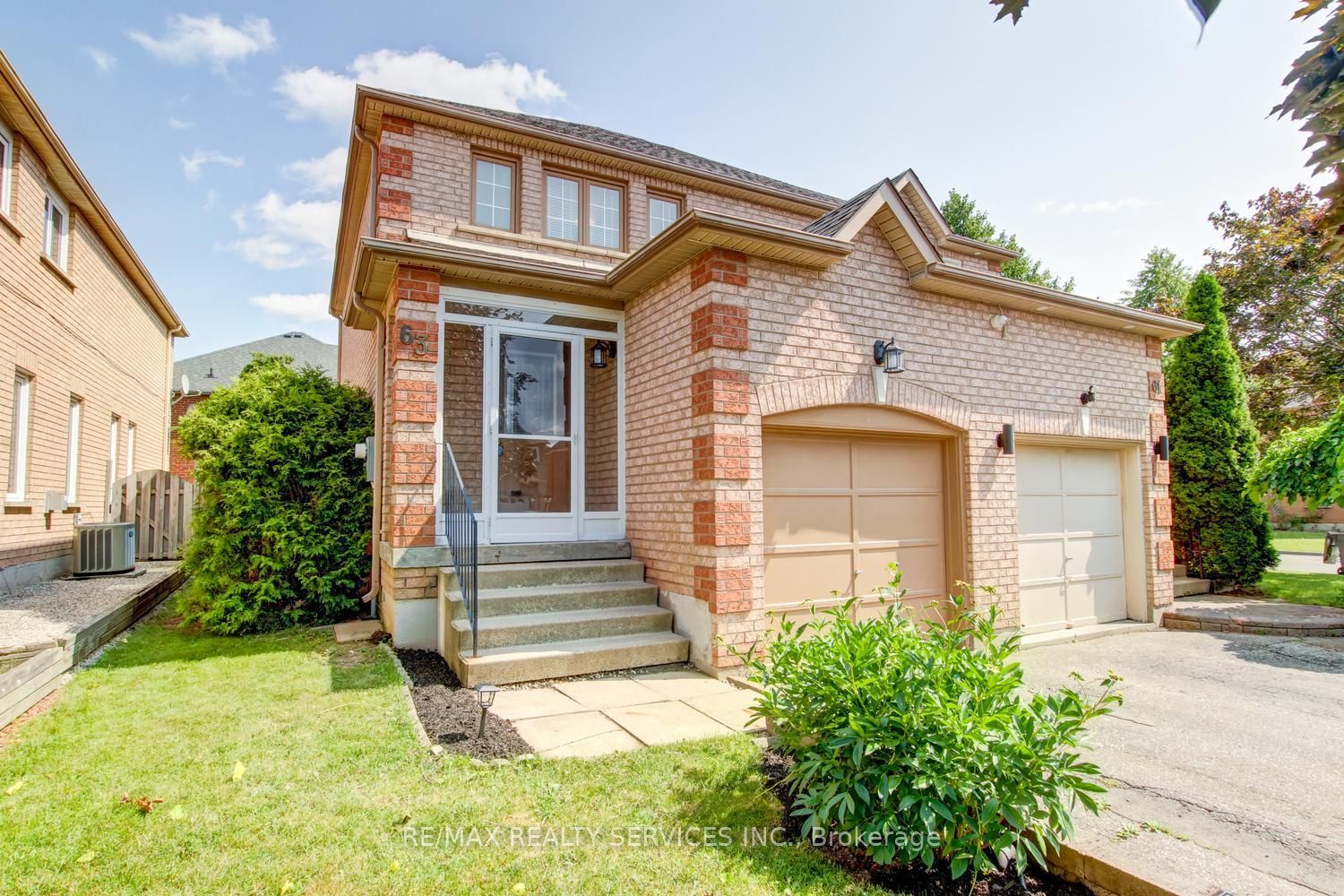 63 Herkes Drive Property Photo 1