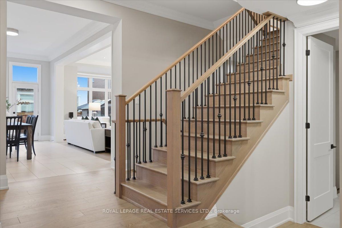 3300 Sunningdale Gardens Property Photo 19