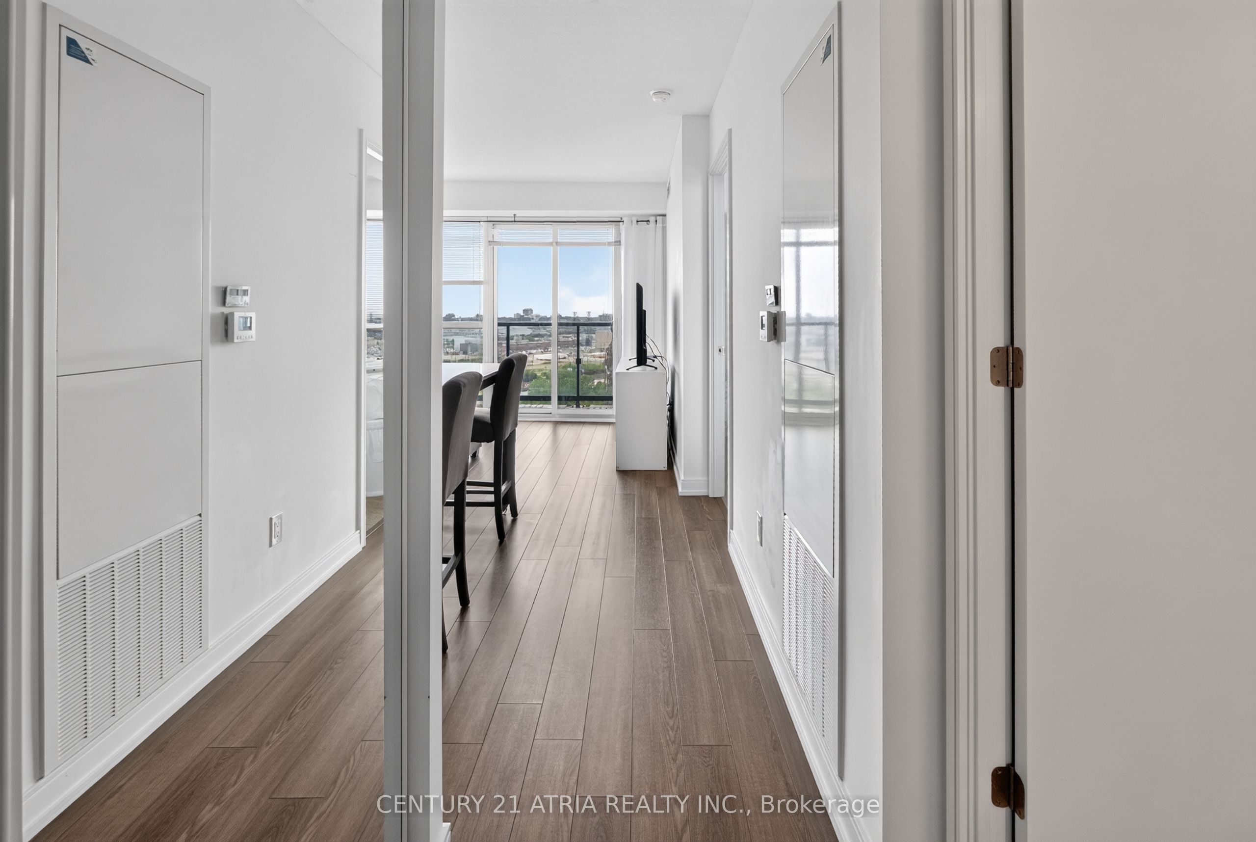 20 Thomas Riley Road 1308 Property Photo 6