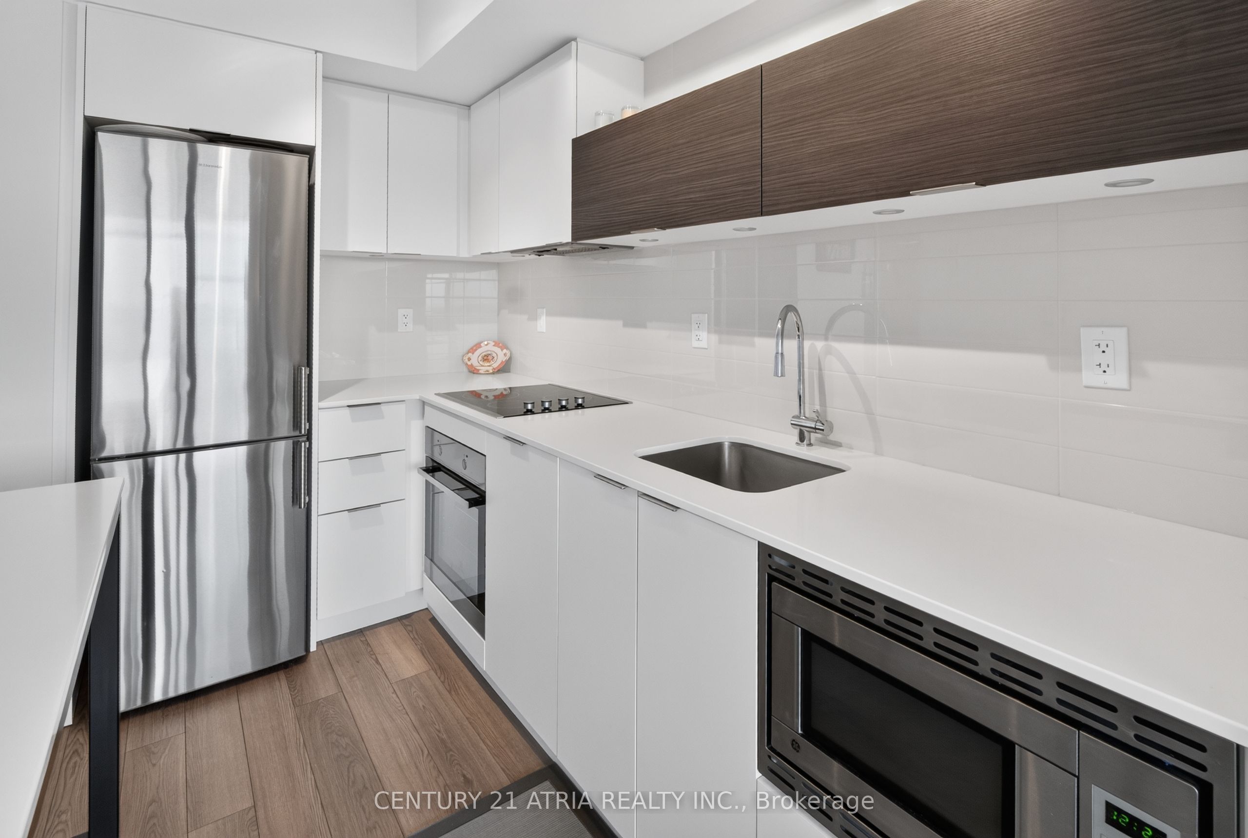 20 Thomas Riley Road 1308 Property Photo 11
