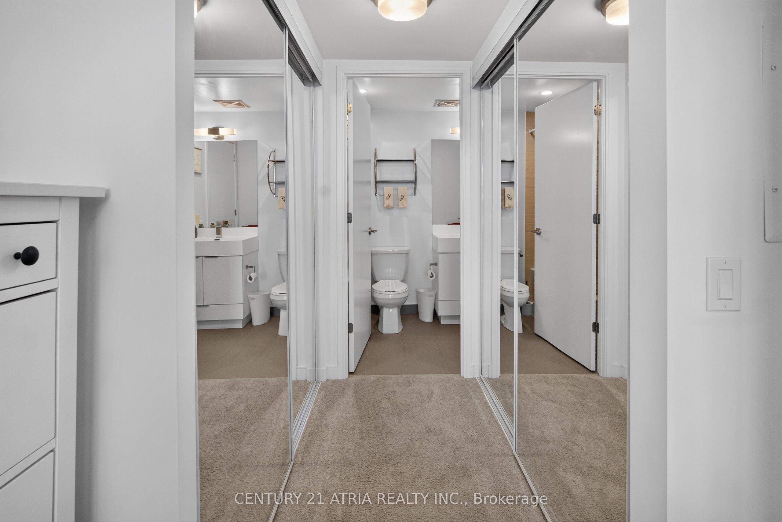 20 Thomas Riley Road 1308 Property Photo 19