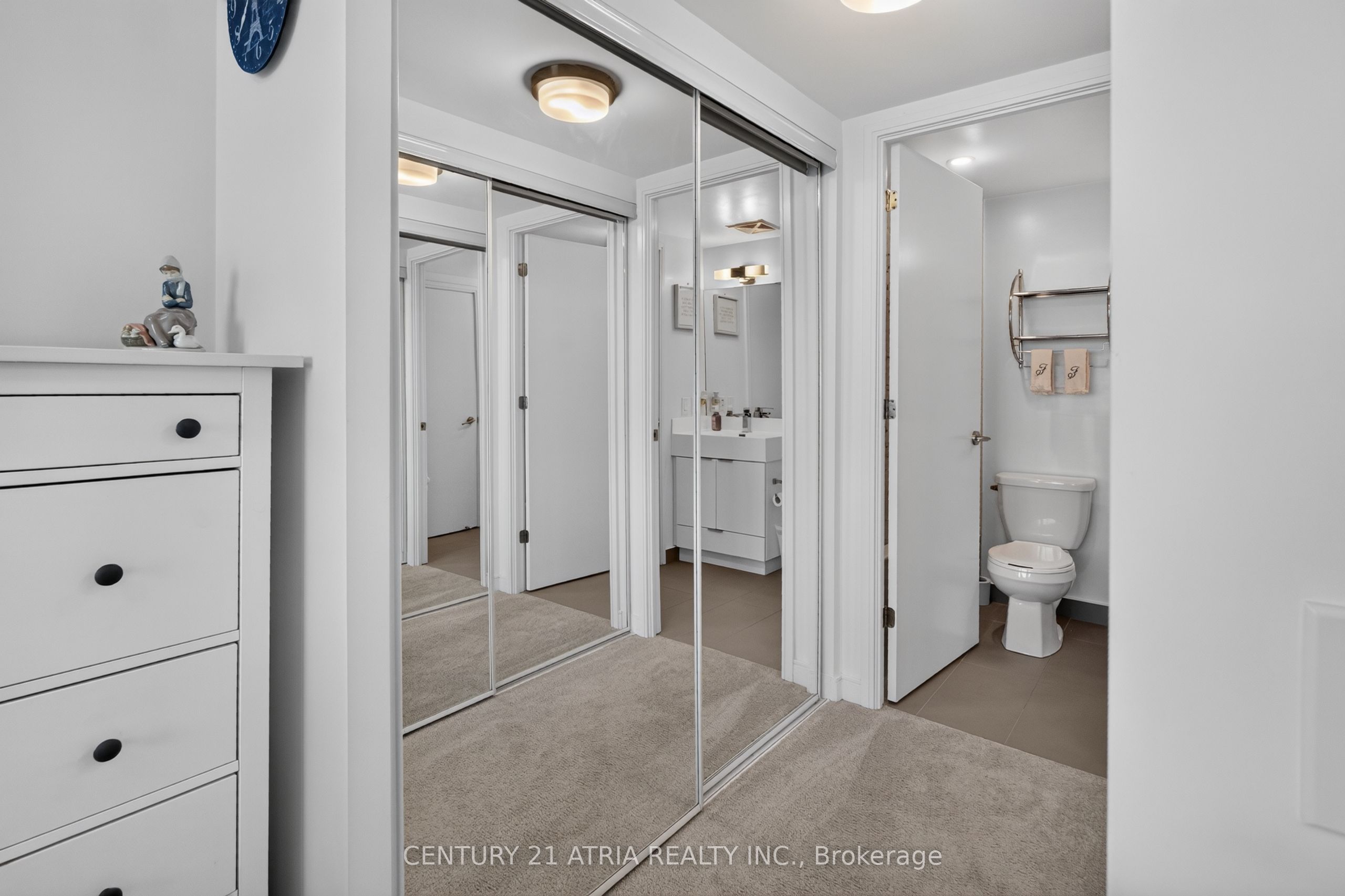 20 Thomas Riley Road 1308 Property Photo 20