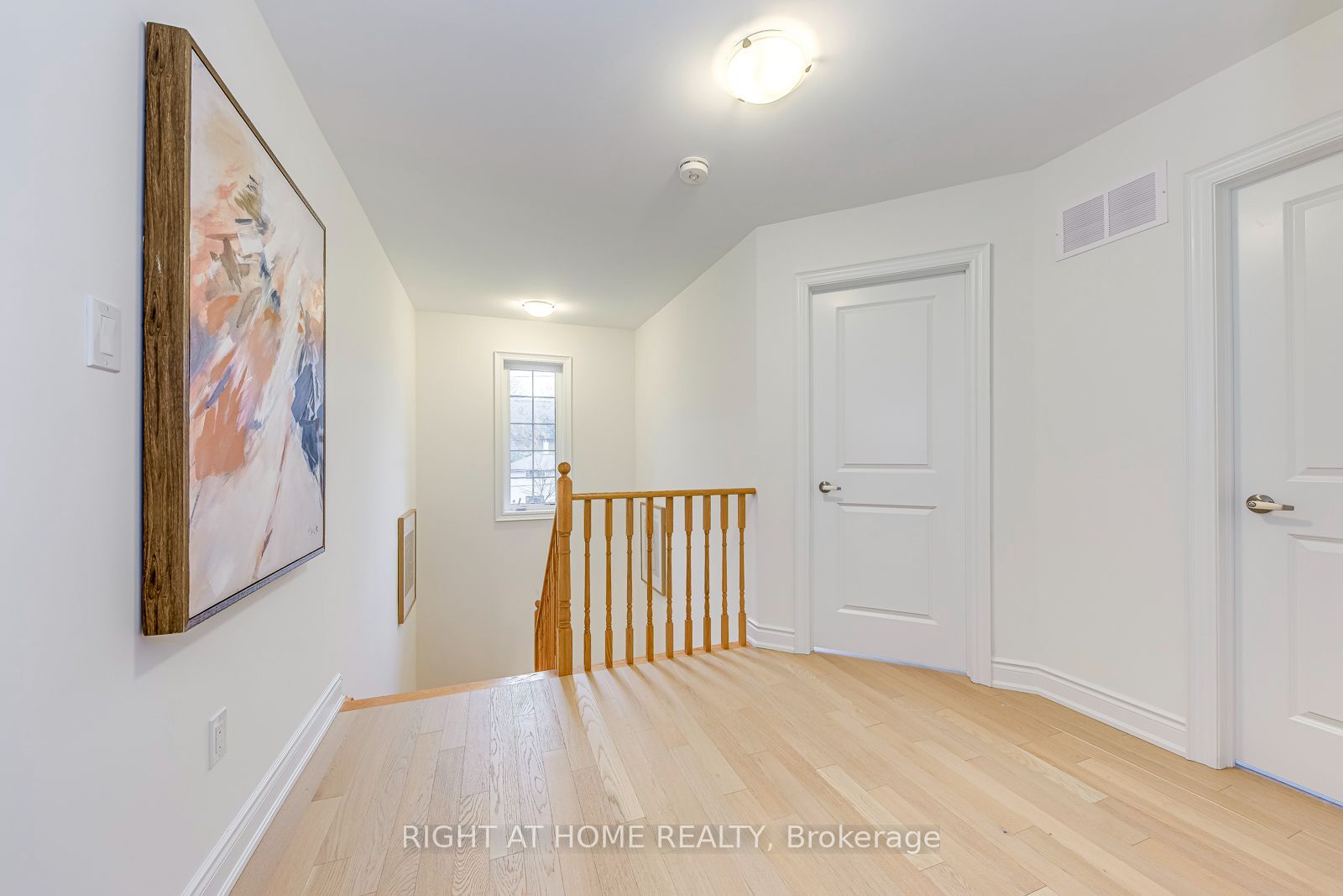 2575 Islington Avenue Property Photo 24