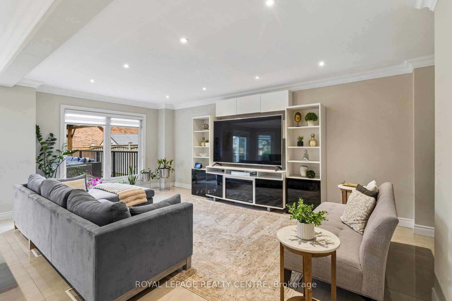 4480 Haydock Park Drive Property Photo 8