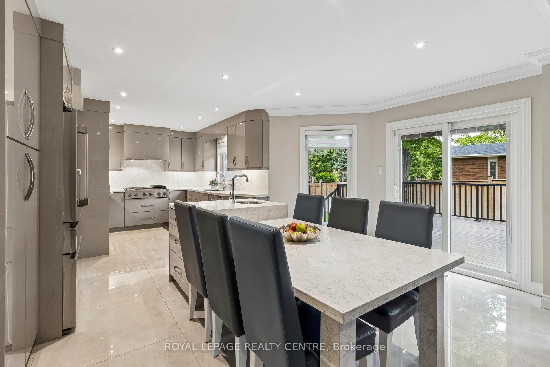 4480 Haydock Park Drive Property Photo 11