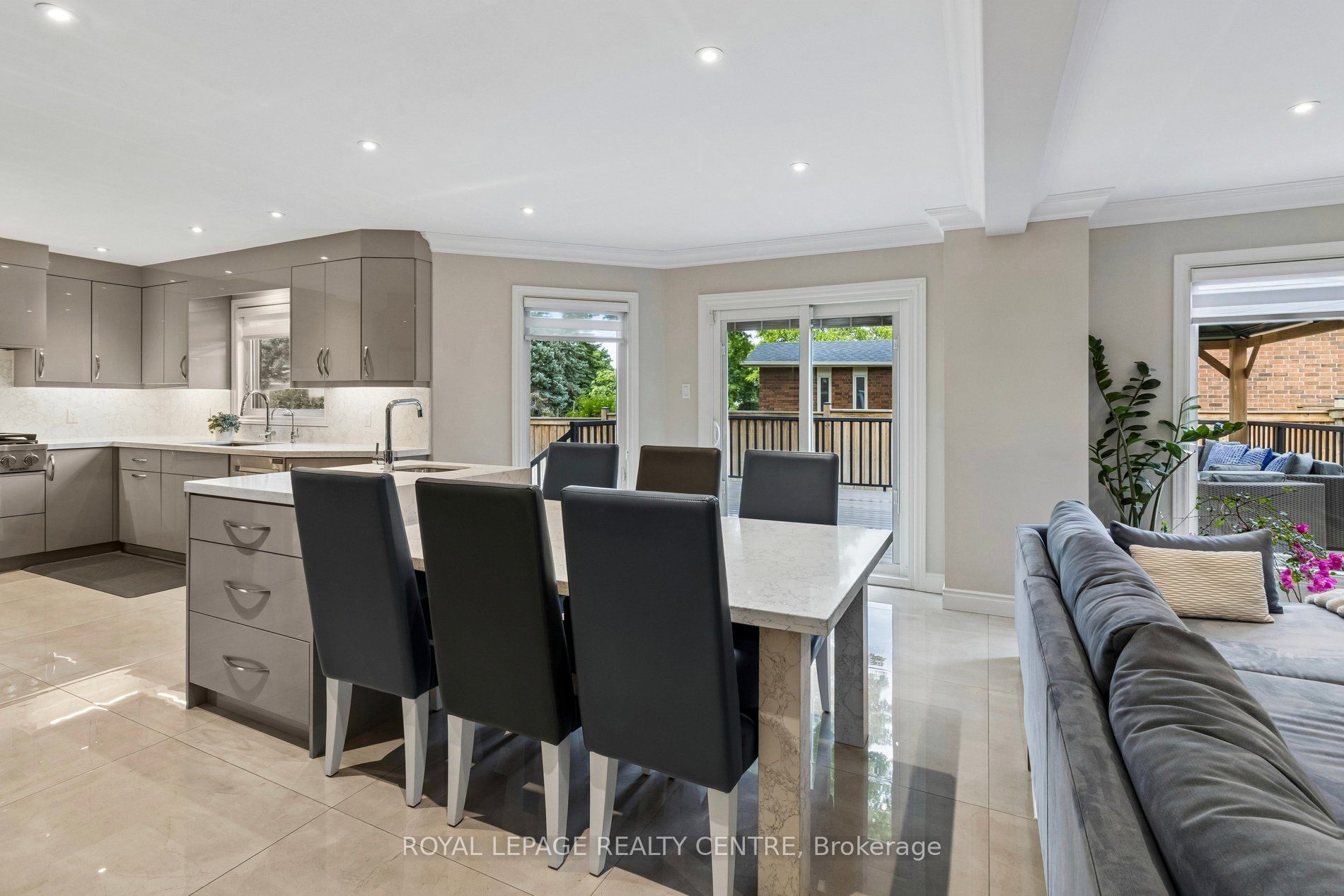4480 Haydock Park Drive Property Photo 12