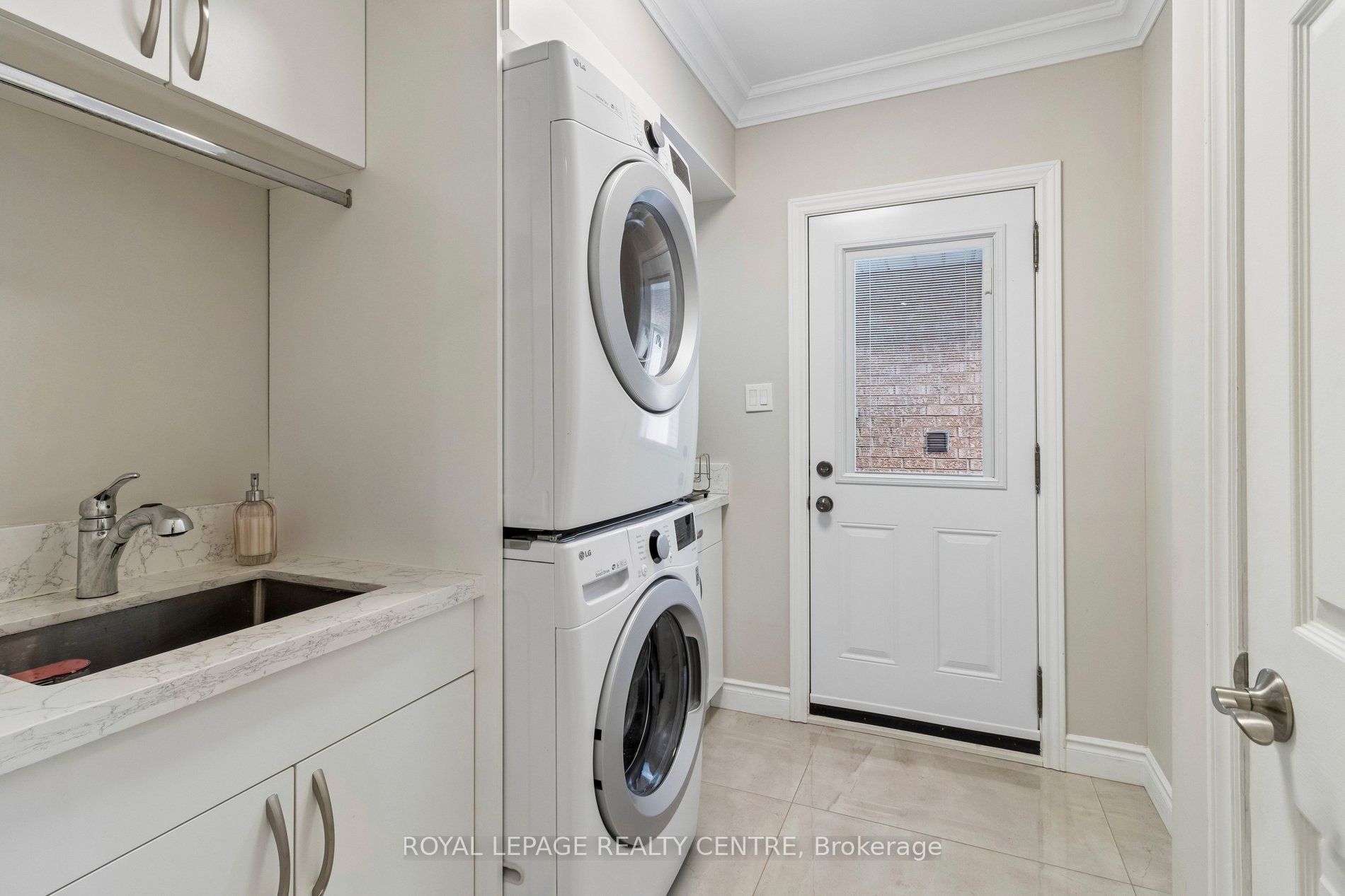 4480 Haydock Park Drive Property Photo 22