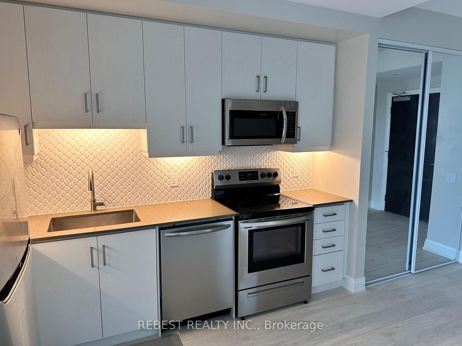 15 Lynch Street 1603 Property Photo 6