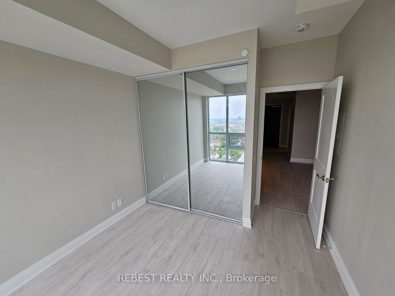 15 Lynch Street 1603 Property Photo 10
