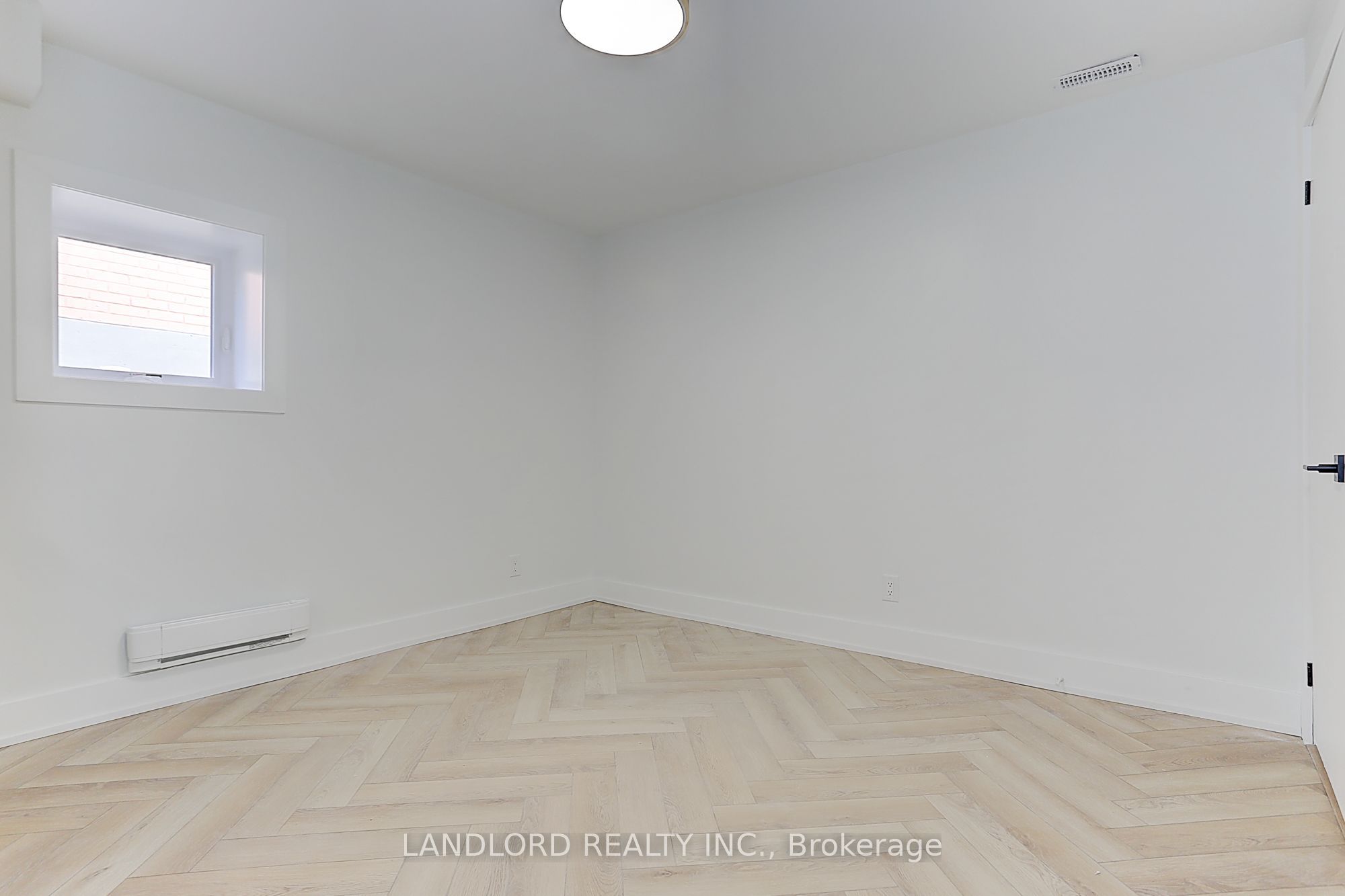 71 Livingstone Avenue Lower Property Photo 27