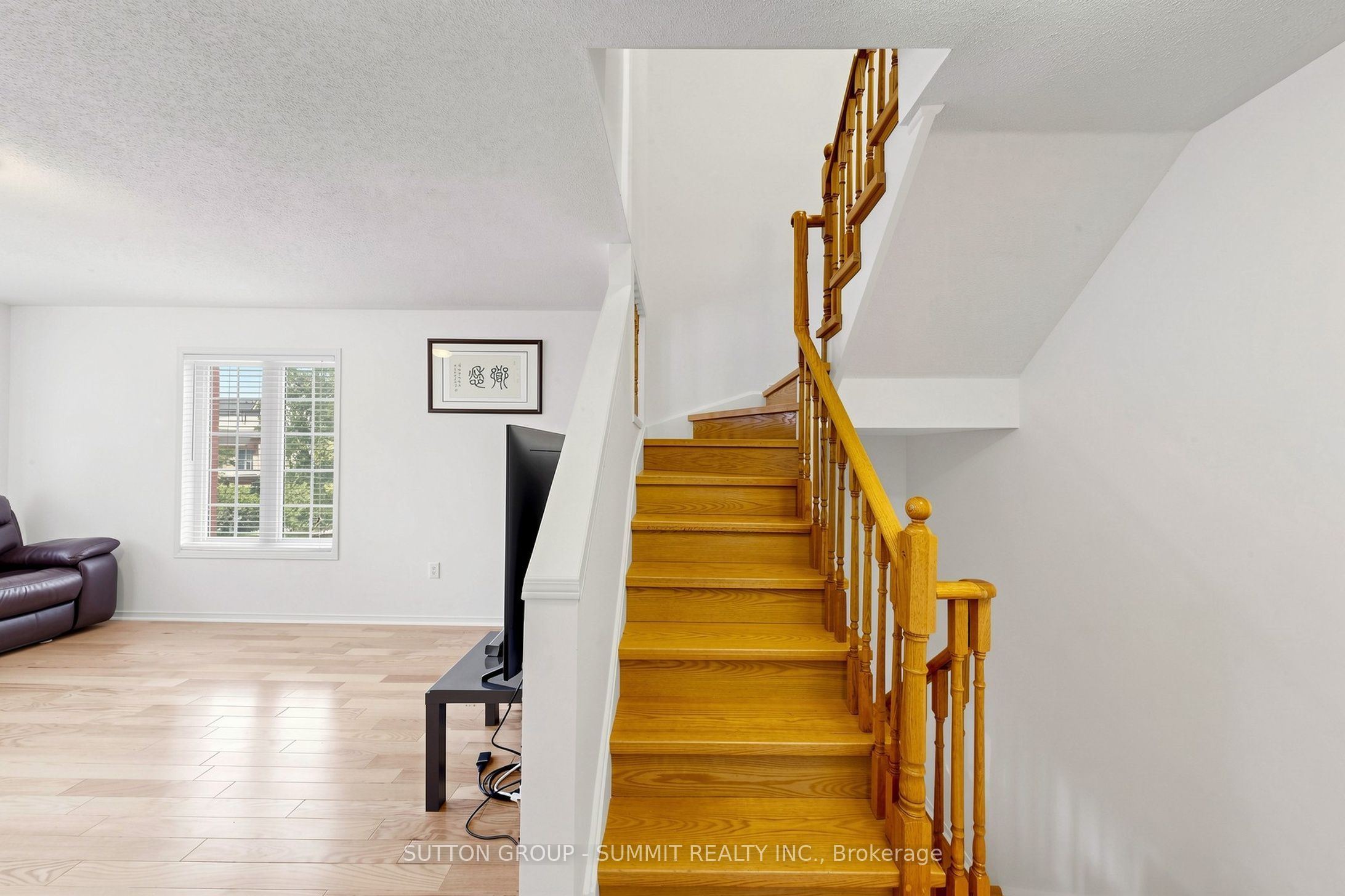 141 Gatwick Drive Property Photo 26