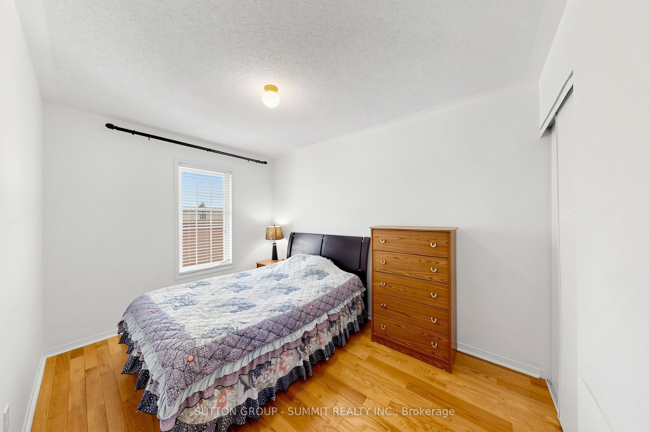 141 Gatwick Drive Property Photo 30