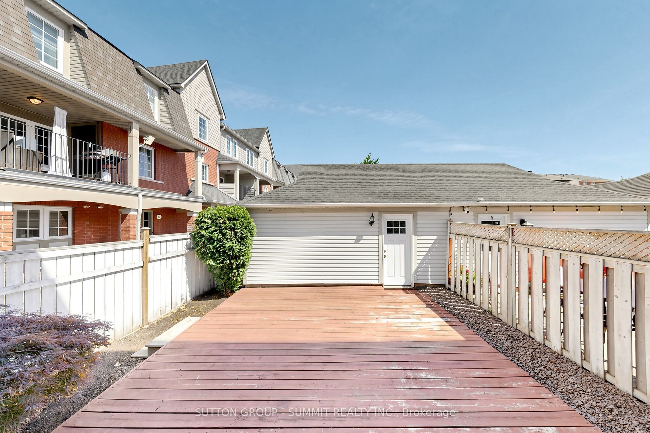 141 Gatwick Drive Property Photo 45