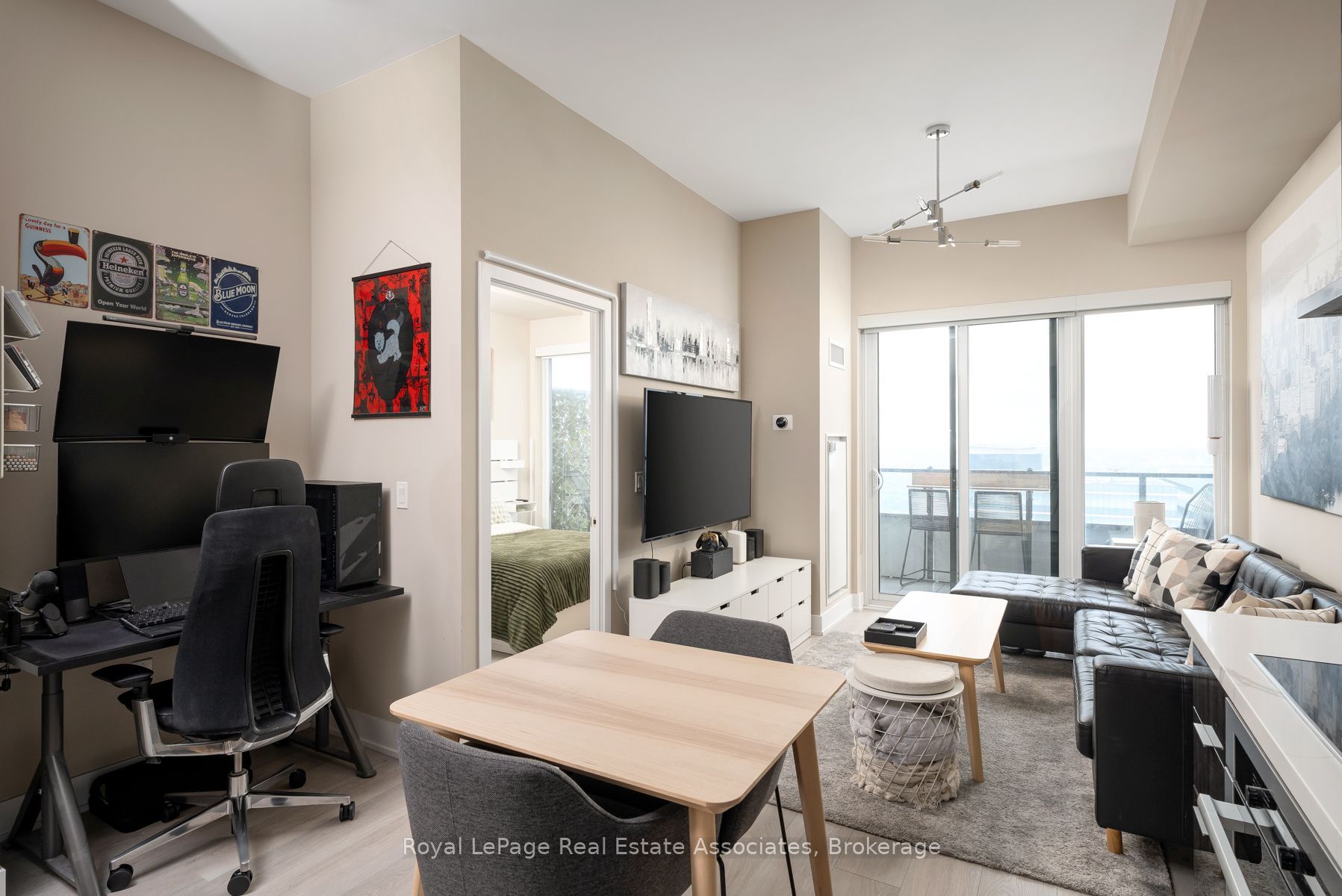 30 Shore Breeze Drive 6104 Property Photo 15
