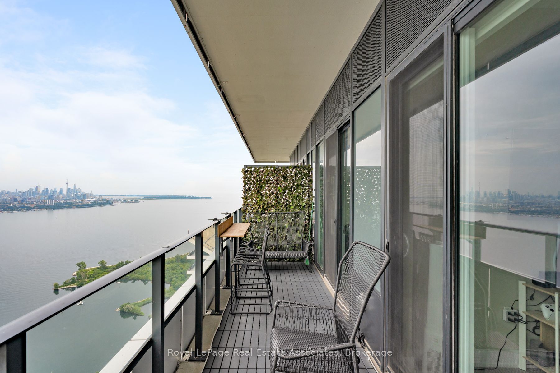 30 Shore Breeze Drive 6104 Property Photo 25