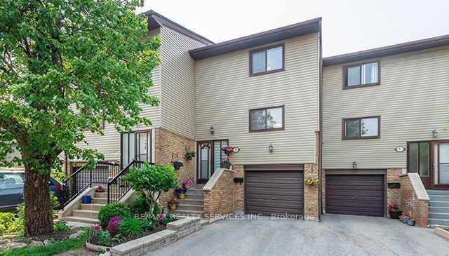 20 Carleton Place 20 Property Photo 1