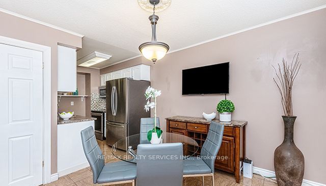 20 Carleton Place 20 Property Photo 2