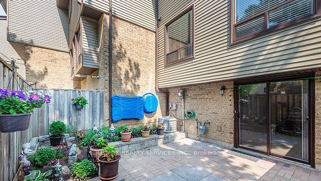 20 Carleton Place 20 Property Photo 10