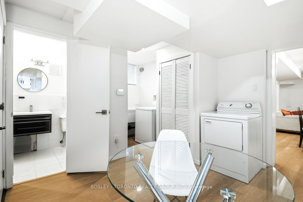 146 Earlscourt Avenue Lower Property Photo 15